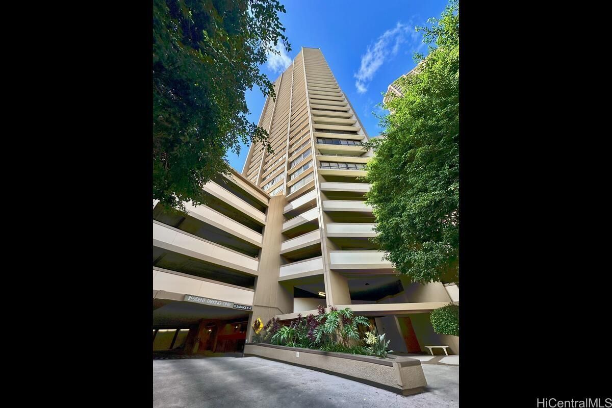 Discovery Bay Unit 2616 in WAIKIKI