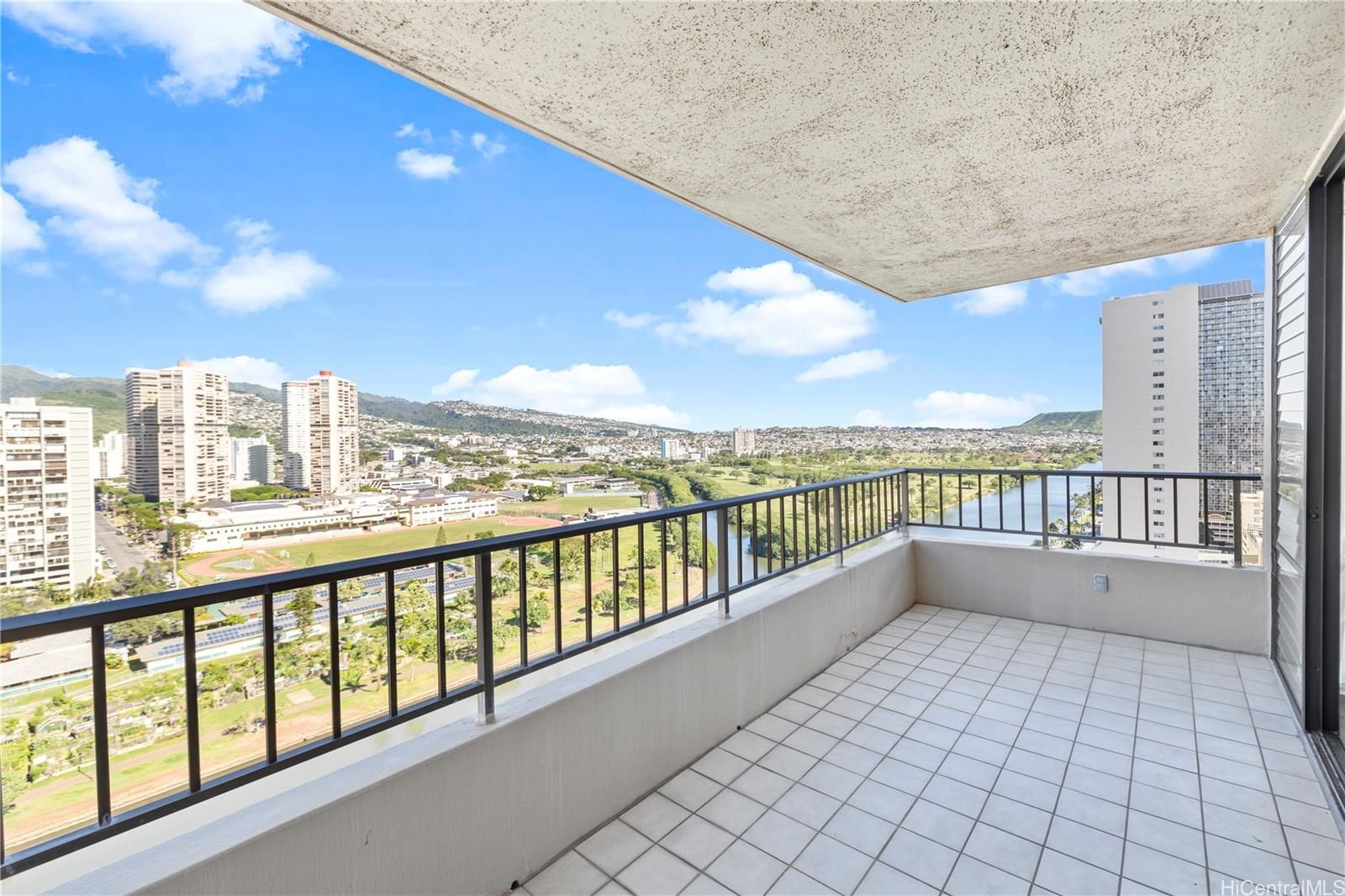 2121 Ala Wai Unit 2206 in WAIKIKI
