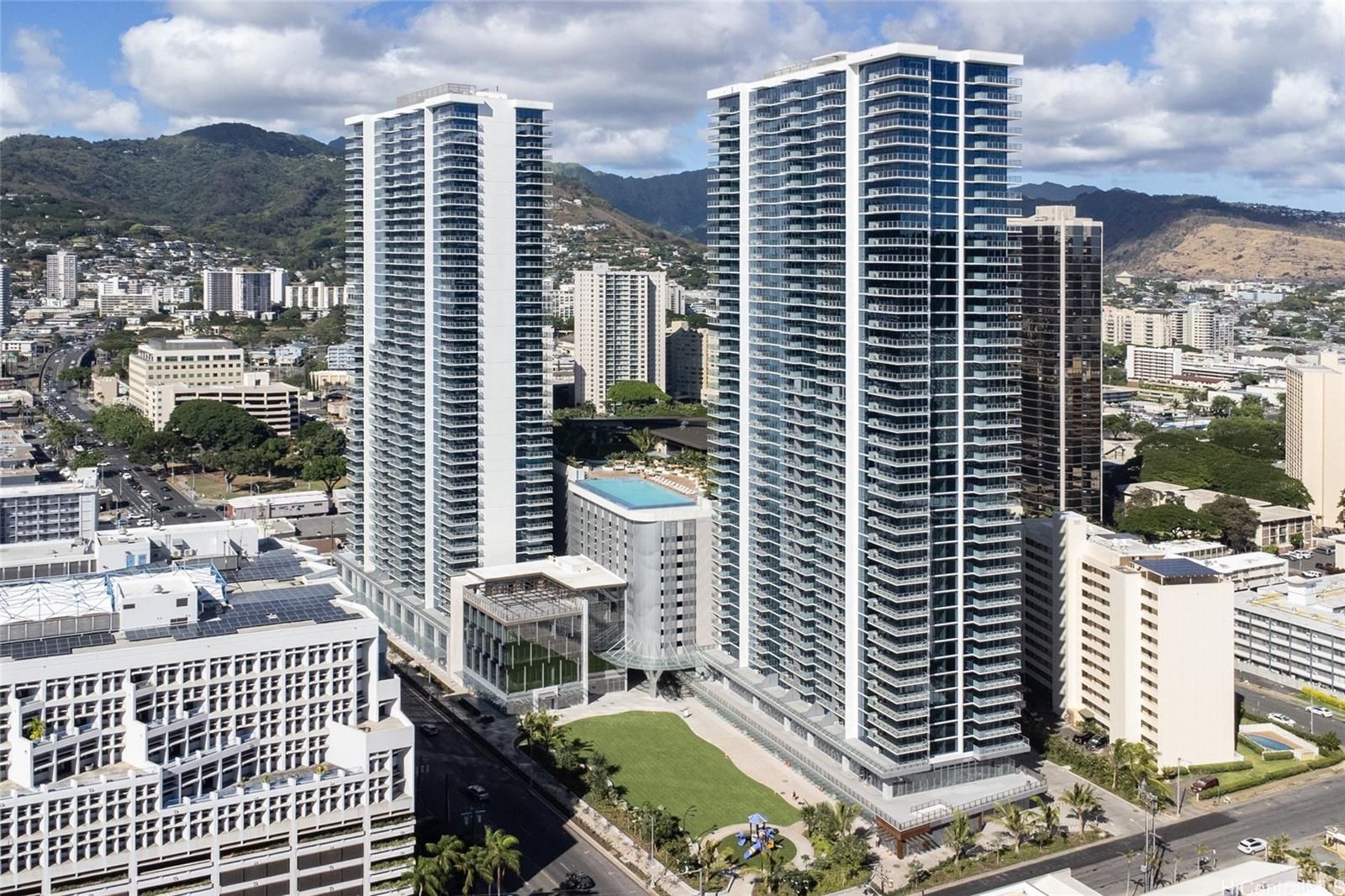 The Park on Keeaumoku Unit 1509 in PAWAA