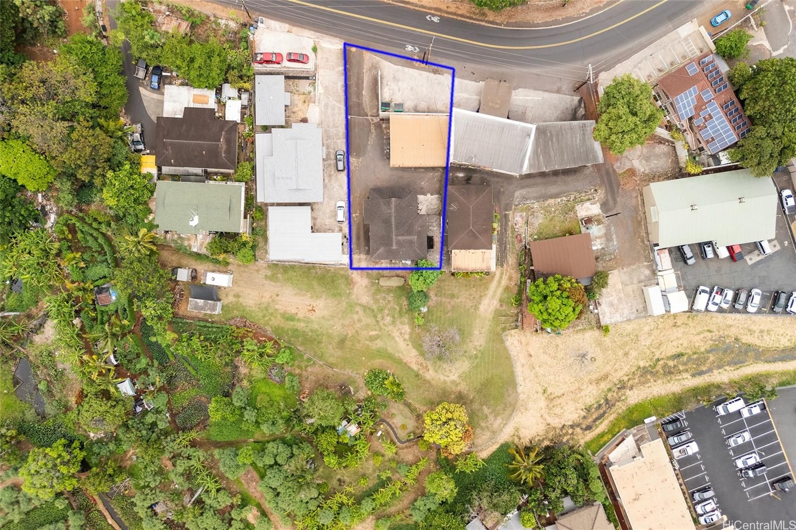 94-815 Waipahu St , Waipahu, HI, 96797 in WAIPAHU-LOWER