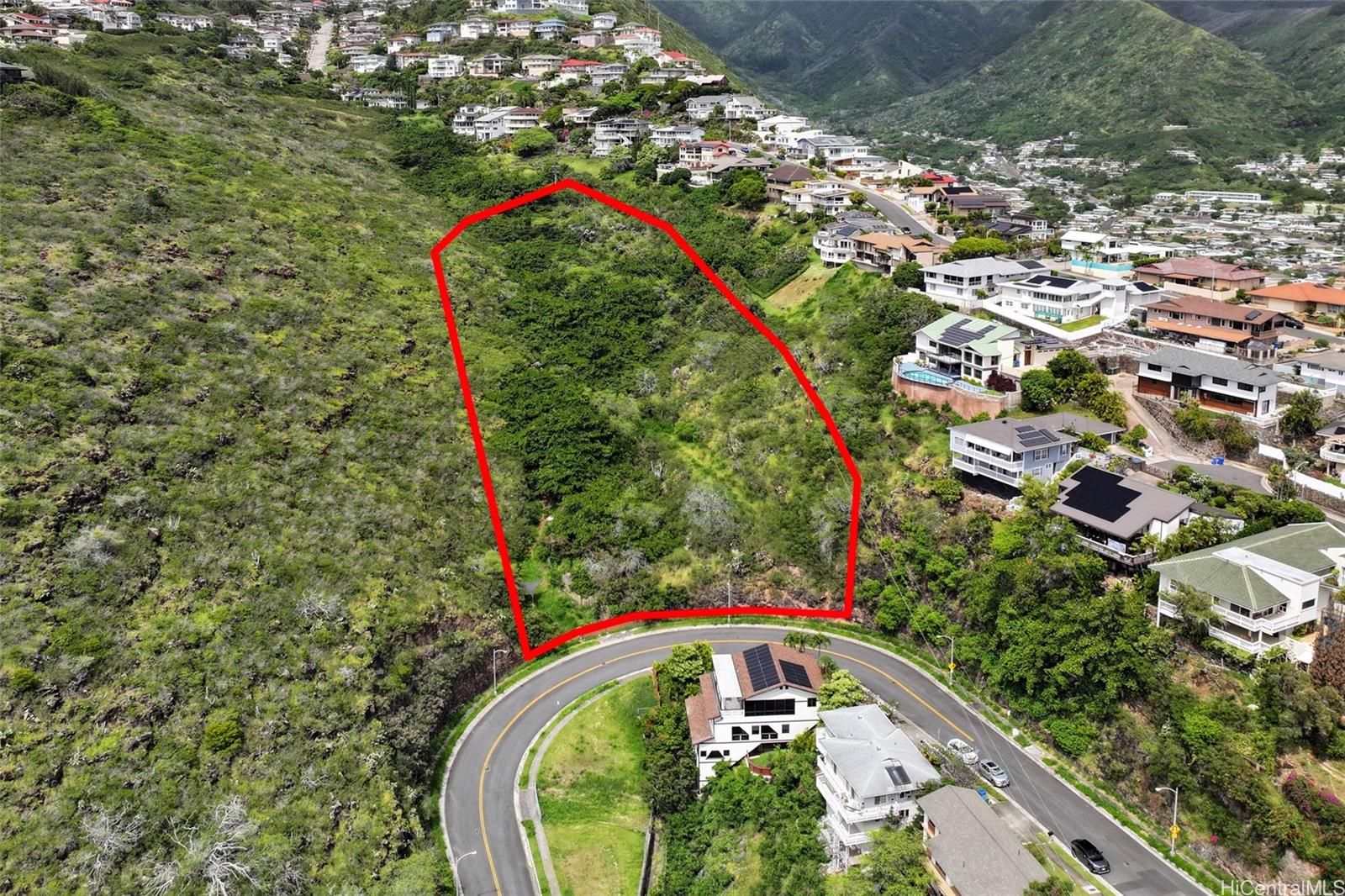 5404 Poola St , Honolulu, HI, 96821 in WAIALAE IKI