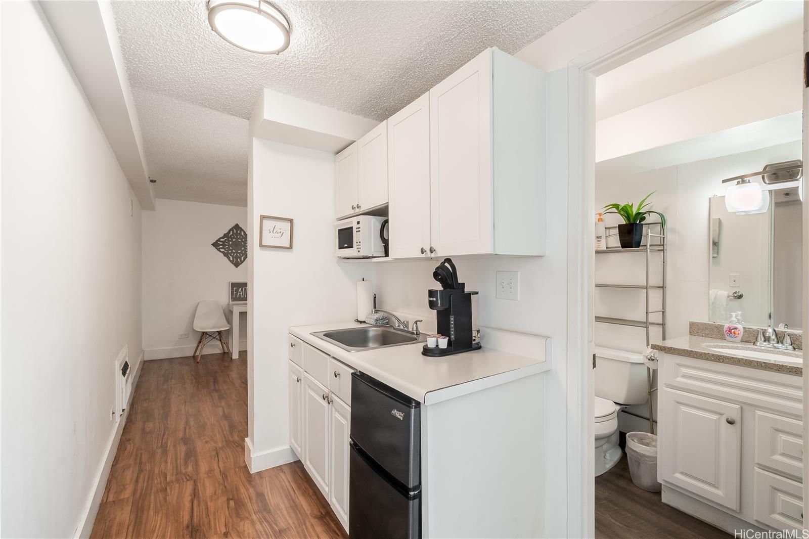 Kuhio Village 2 Unit 208A in WAIKIKI