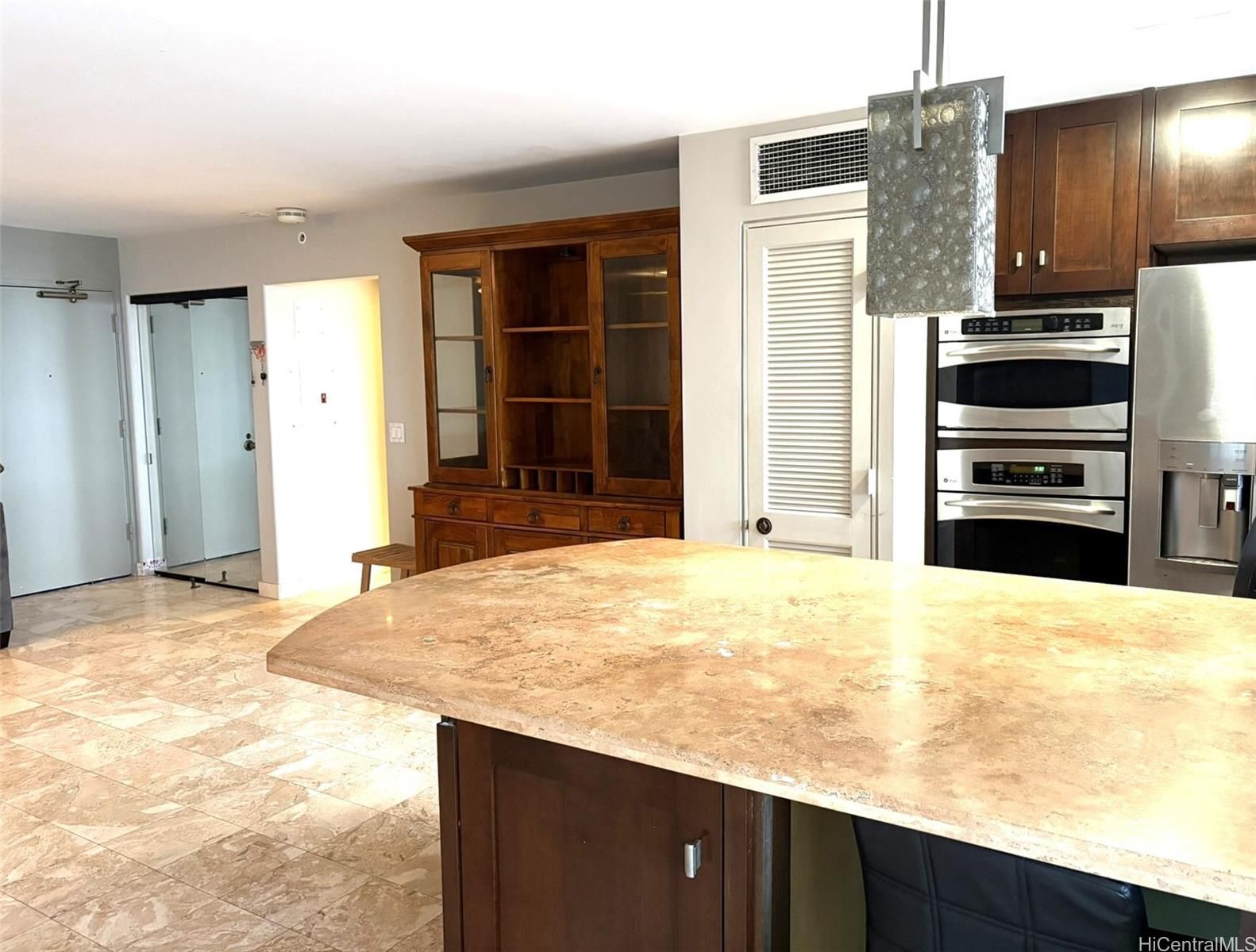 Honolulu Park Place Unit 3907 in CHINATOWN