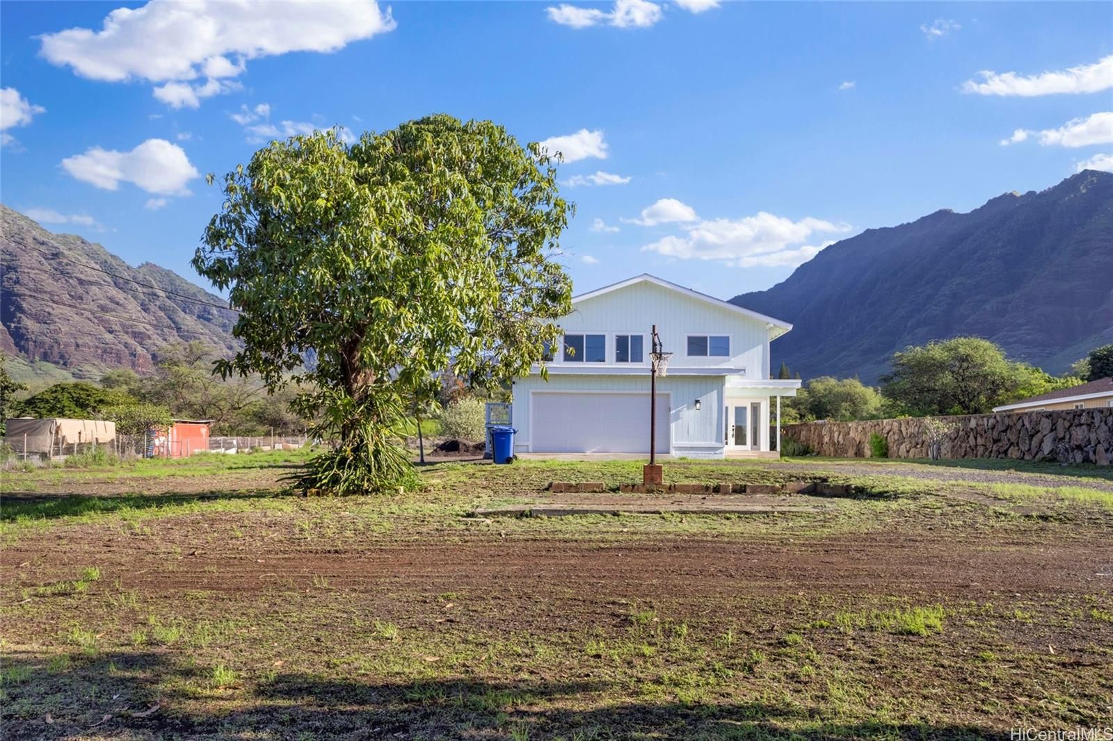84-1036 Noholio Rd , Waianae, HI, 96792 in MAKAHA