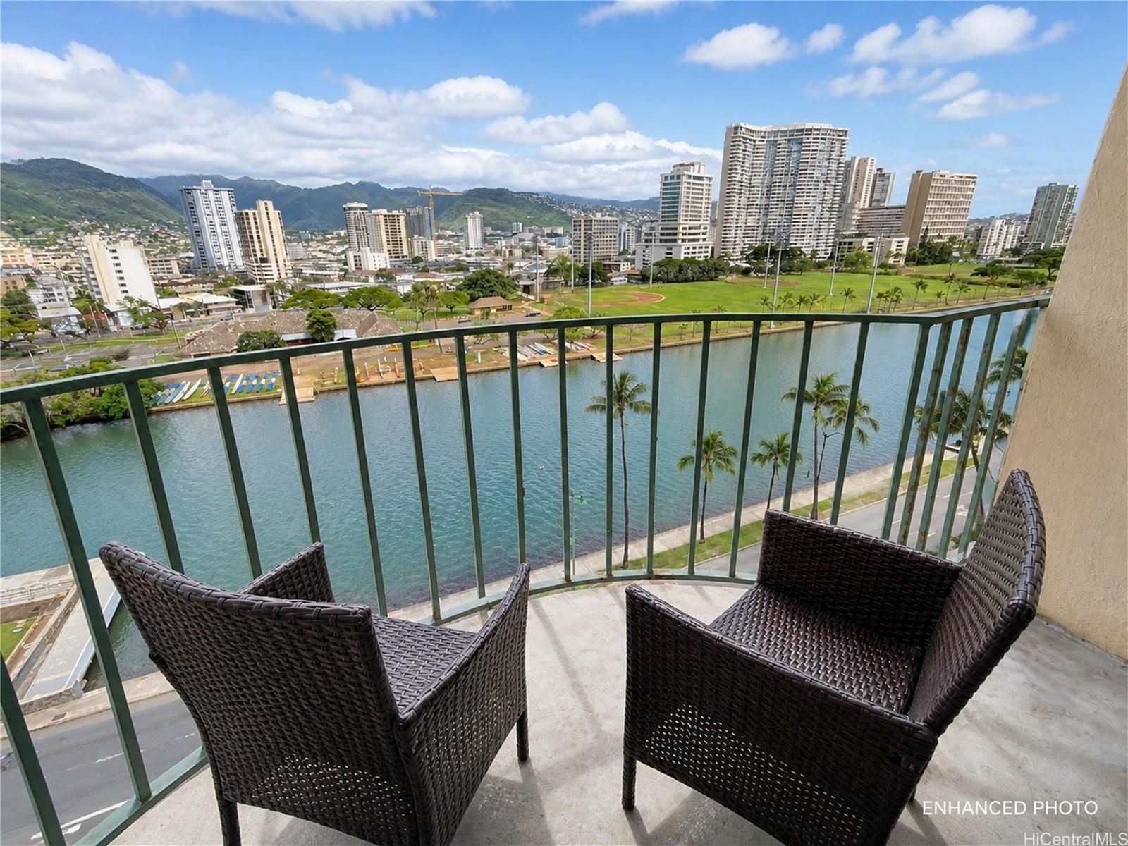Royal Aloha Unit 1003 in WAIKIKI