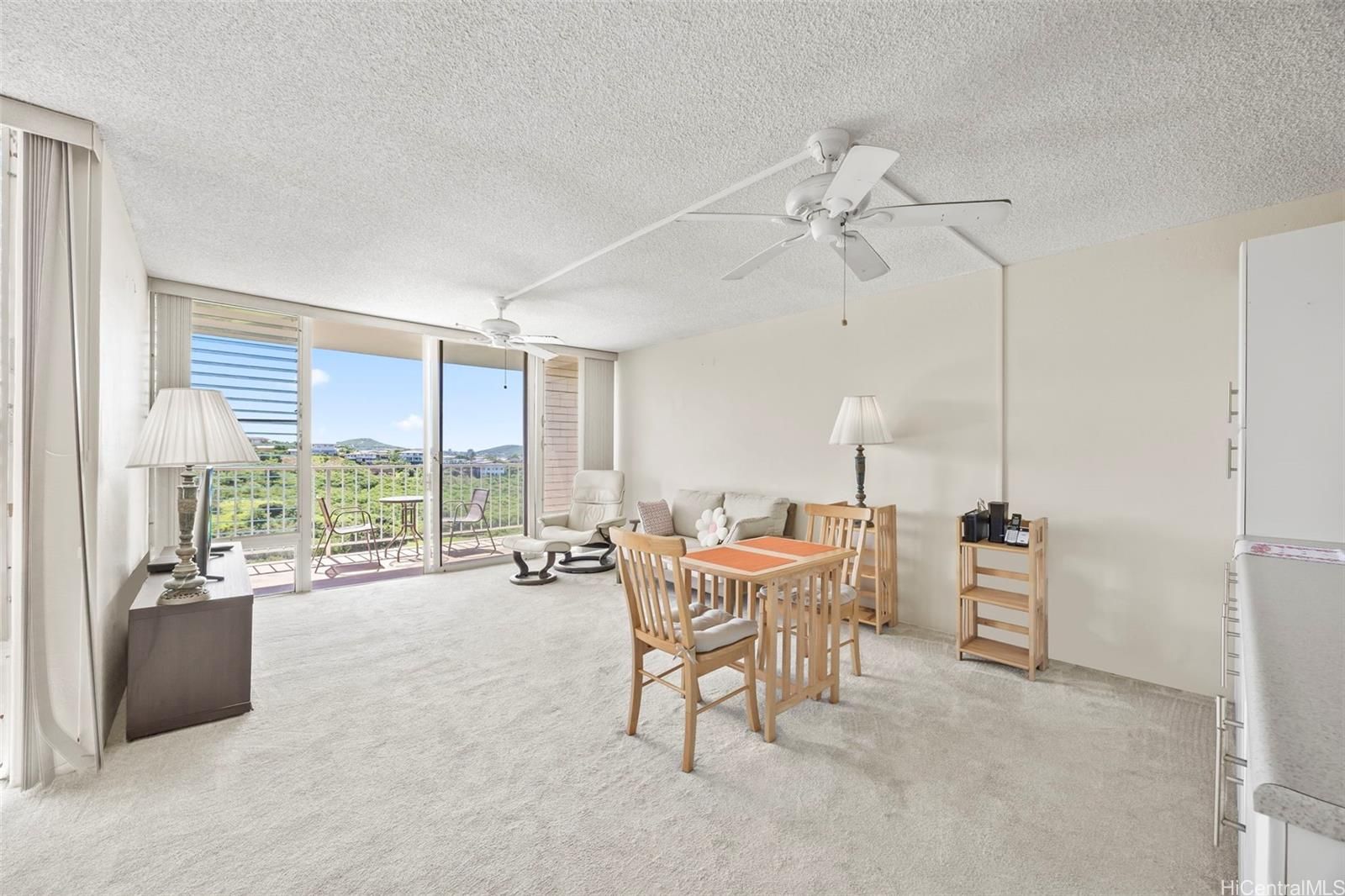 Colonnade on the Greens Unit 2-1001 in PEARLRIDGE