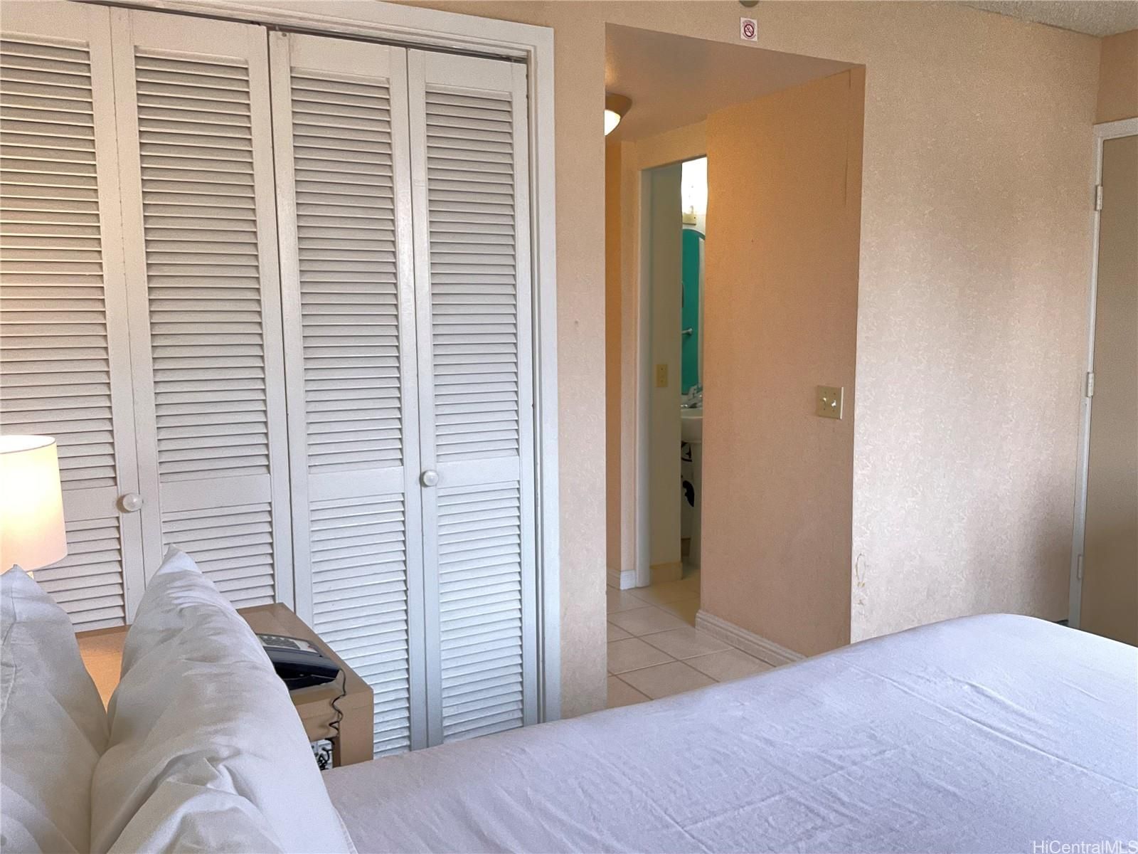 Aloha Surf Hotel Unit 1012 in WAIKIKI