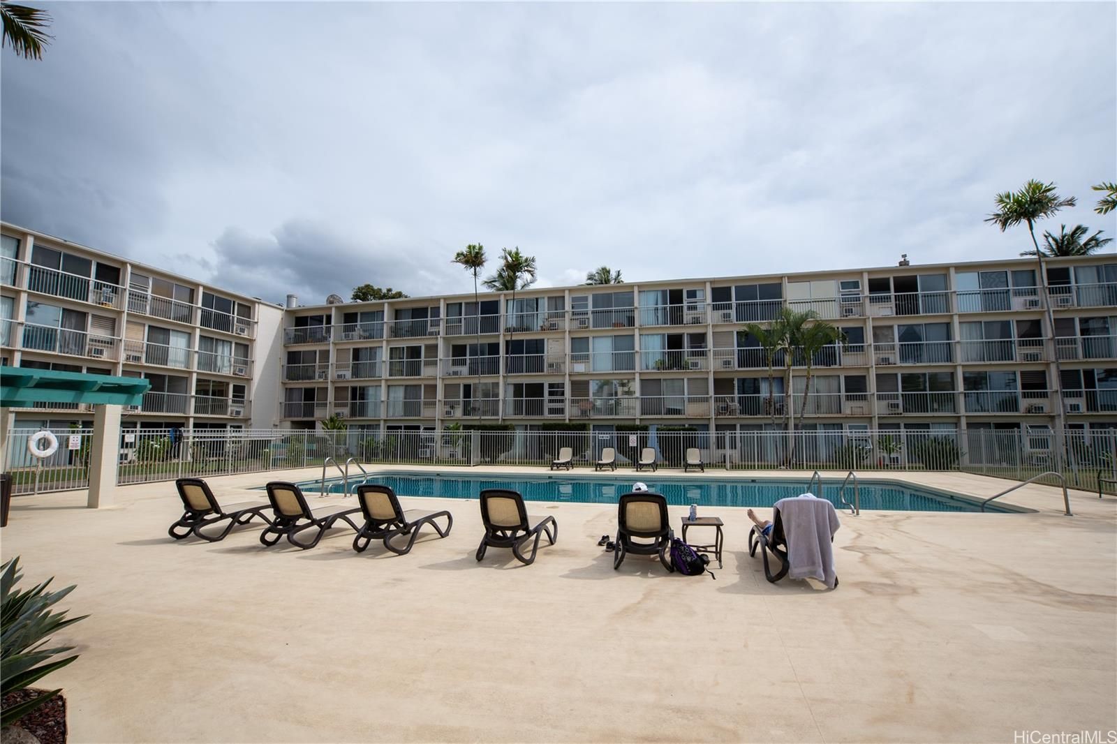 Makaha Surfside Unit C337 in WAIANAE