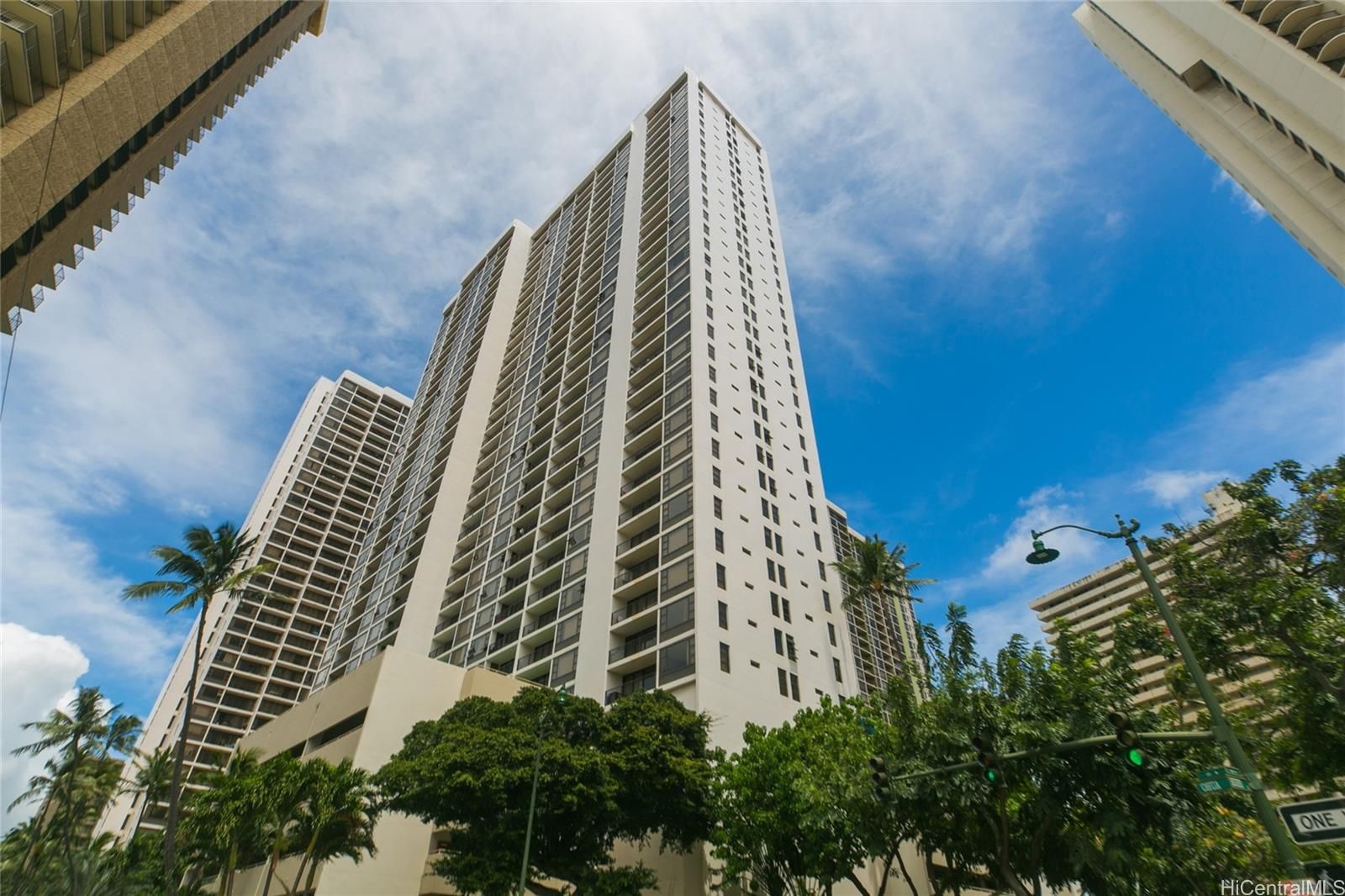 Waikiki Banyan Unit 1913-I in WAIKIKI
