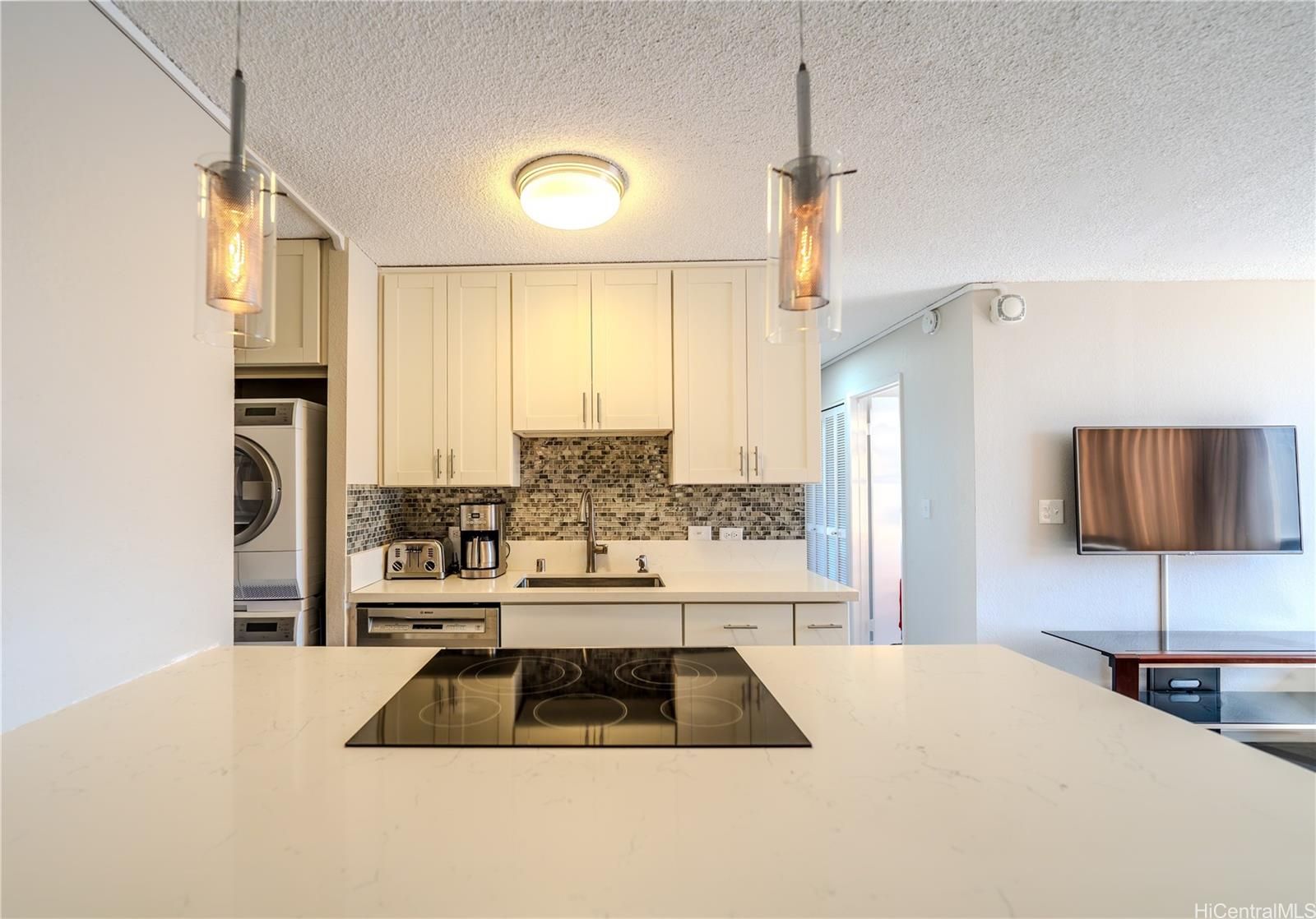 Monte Vista Unit 1103 in WAIKIKI