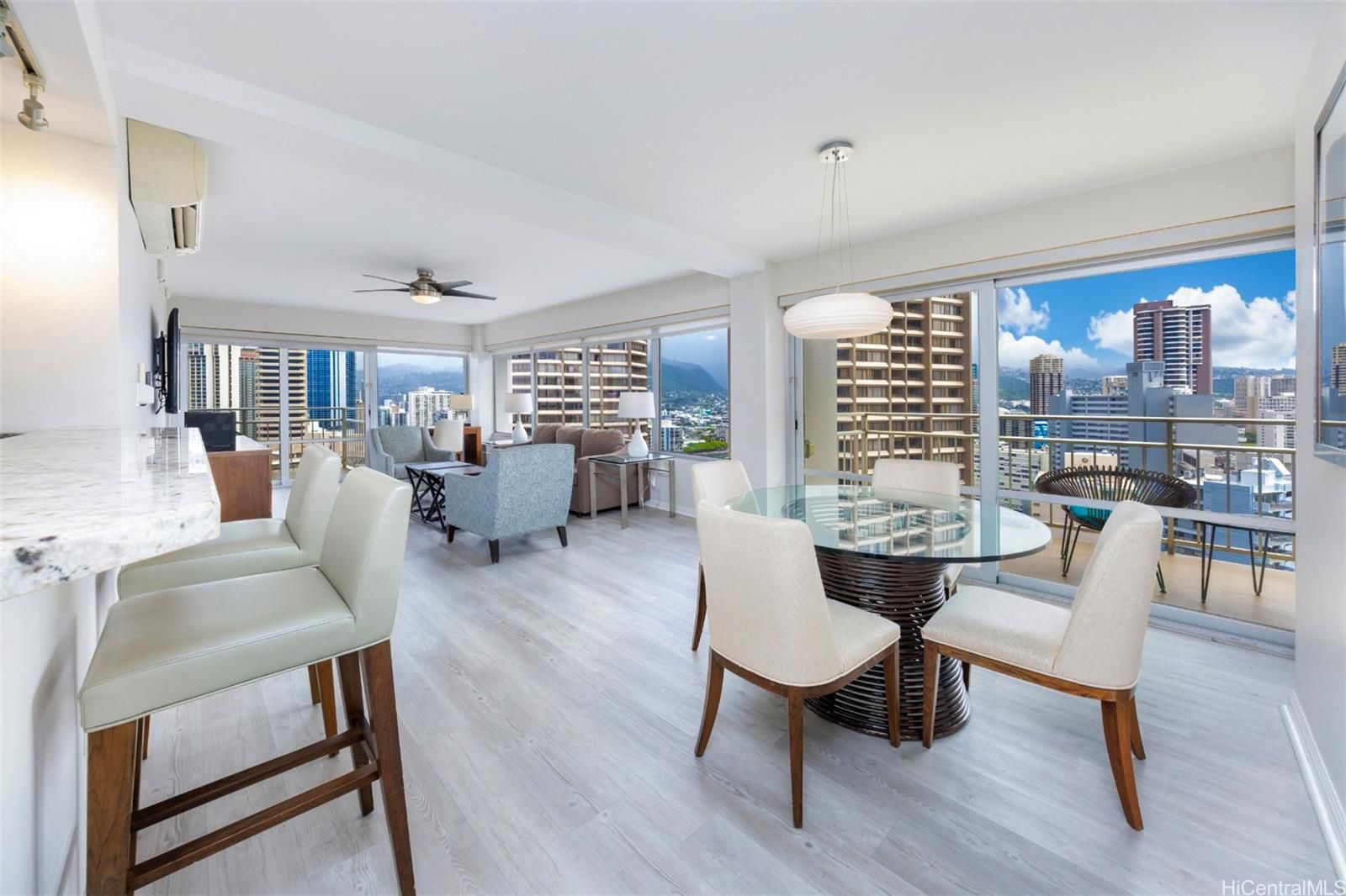 Ilikai Apt Building Unit 2209 in WAIKIKI