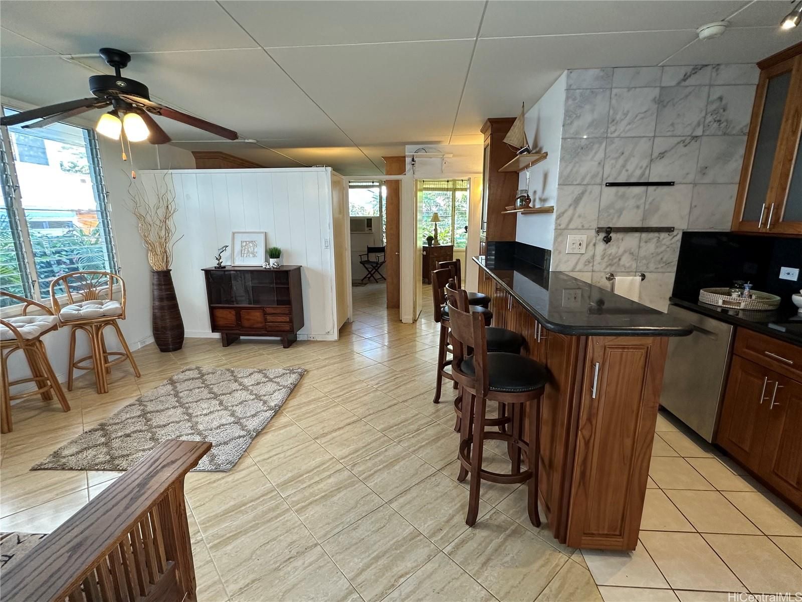 Diamond Head Surf Unit 215 in DIAMOND HEAD