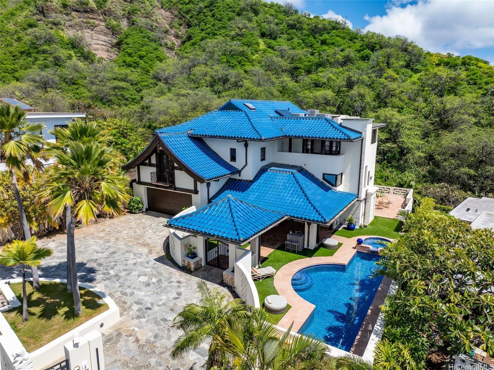 2999 Makalei Pl , Honolulu, HI, 96815 in DIAMOND HEAD