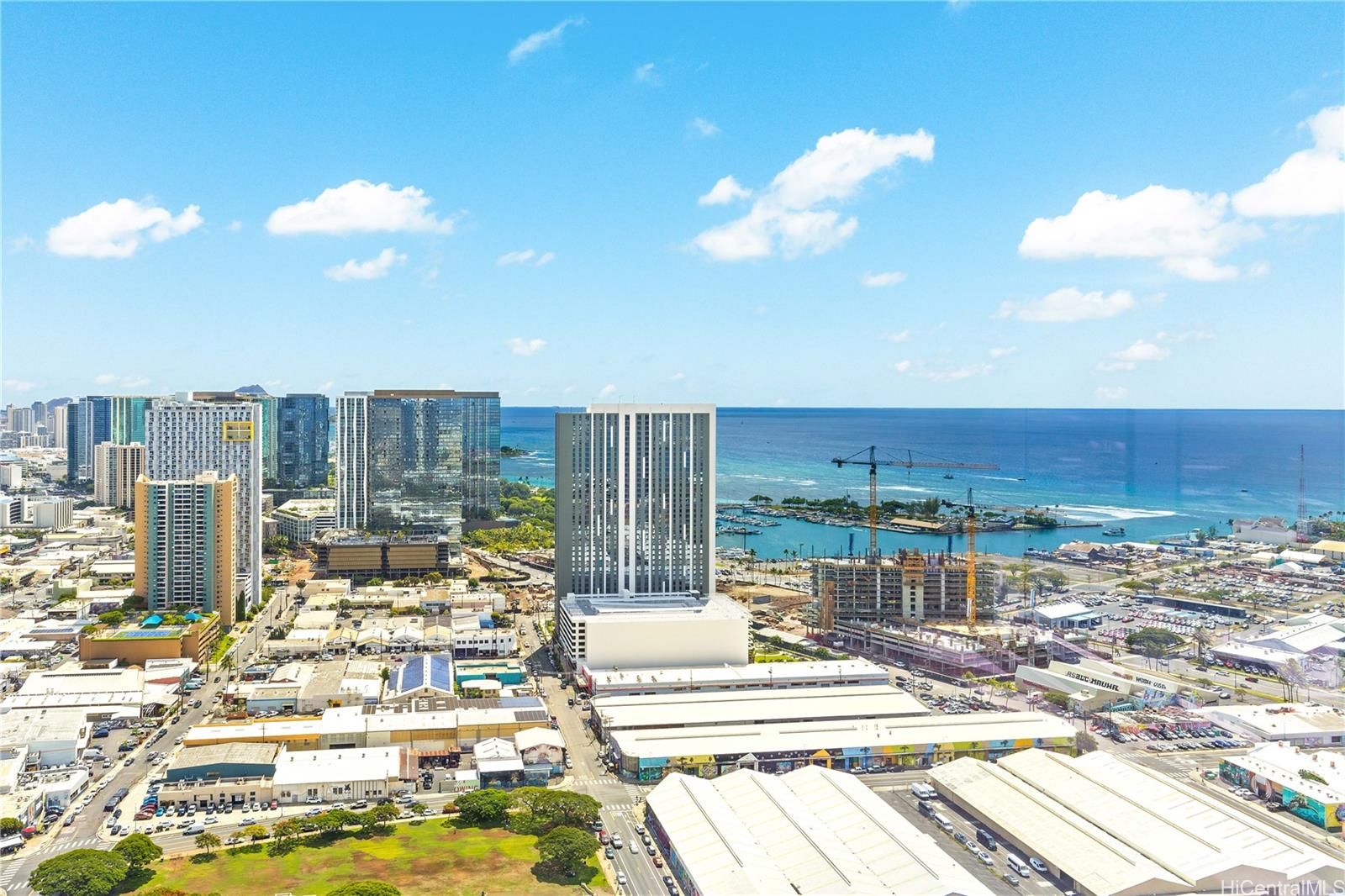 Keauhou Place Unit PH4305 in KAKAAKO