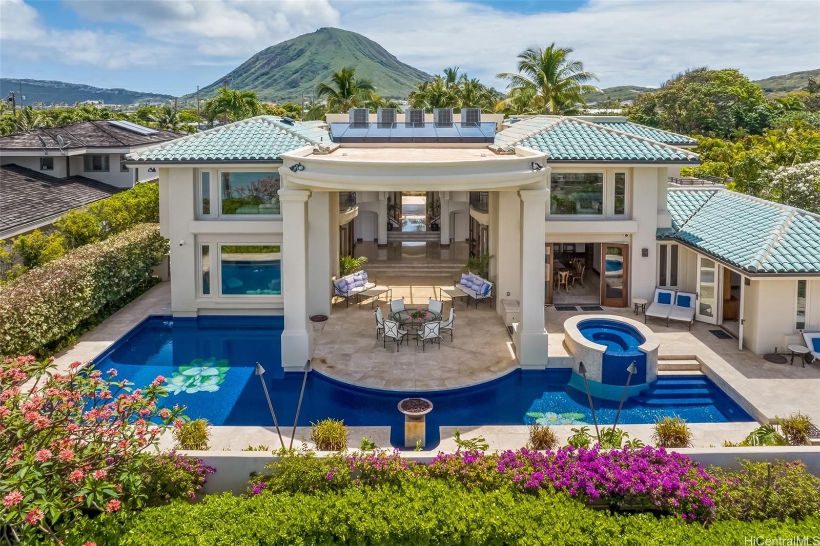 255 & 257 Portlock Rd , Honolulu, HI, 96825 in PORTLOCK