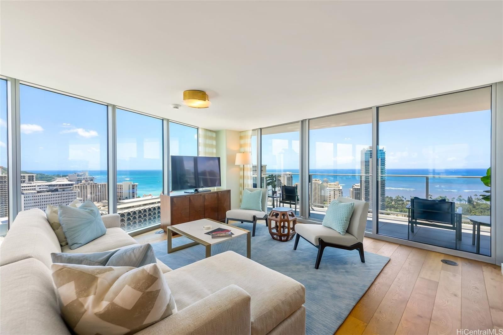 The Ritz-Carlton Residences Tower 2 Unit 3007 in WAIKIKI