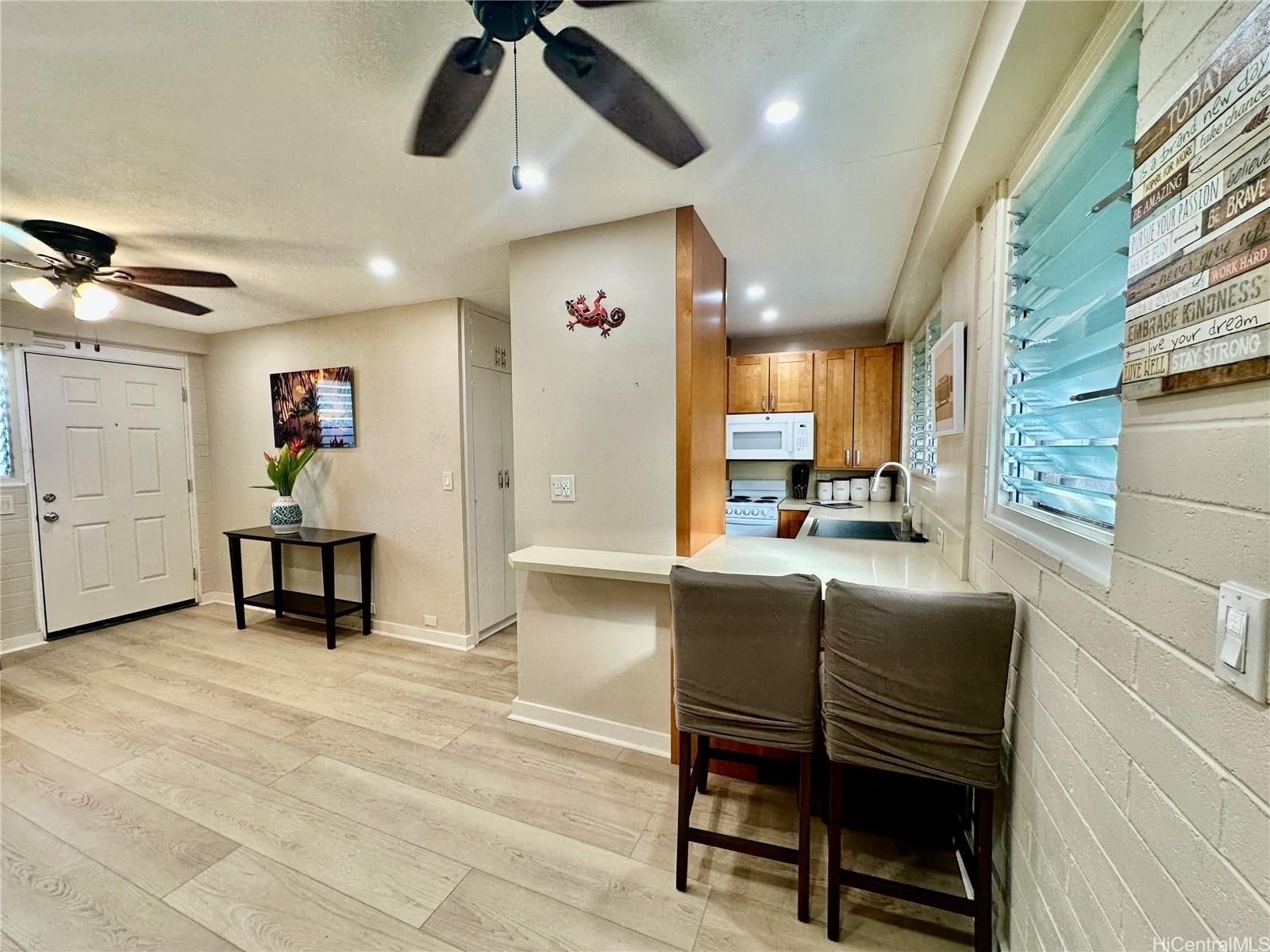 75 Kihapai Unit 3 in COCONUT GROVE