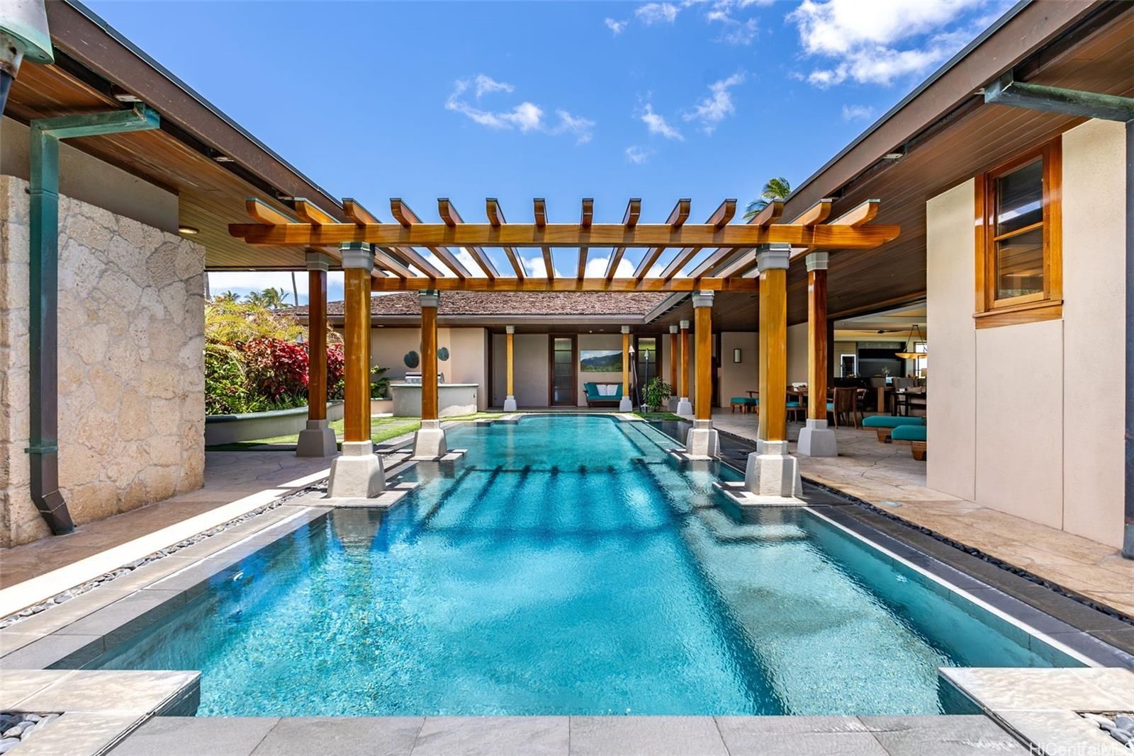 396 Dune Cir , Kailua, HI, 96734 in BEACHSIDE