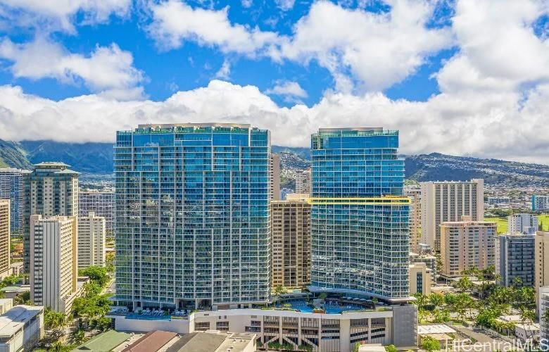The Ritz-Carlton Residences Tower 2 Unit 2701-2711 in WAIKIKI