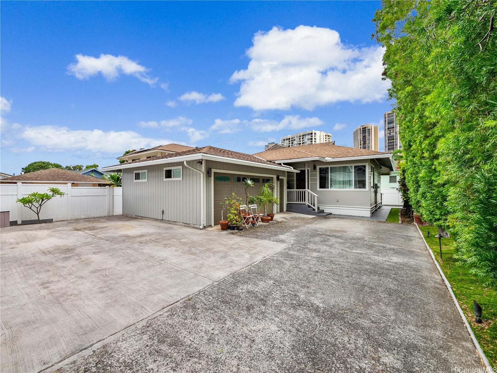 2134 Kanealii Ave , Honolulu, HI, 96813 in PAUOA VALLEY