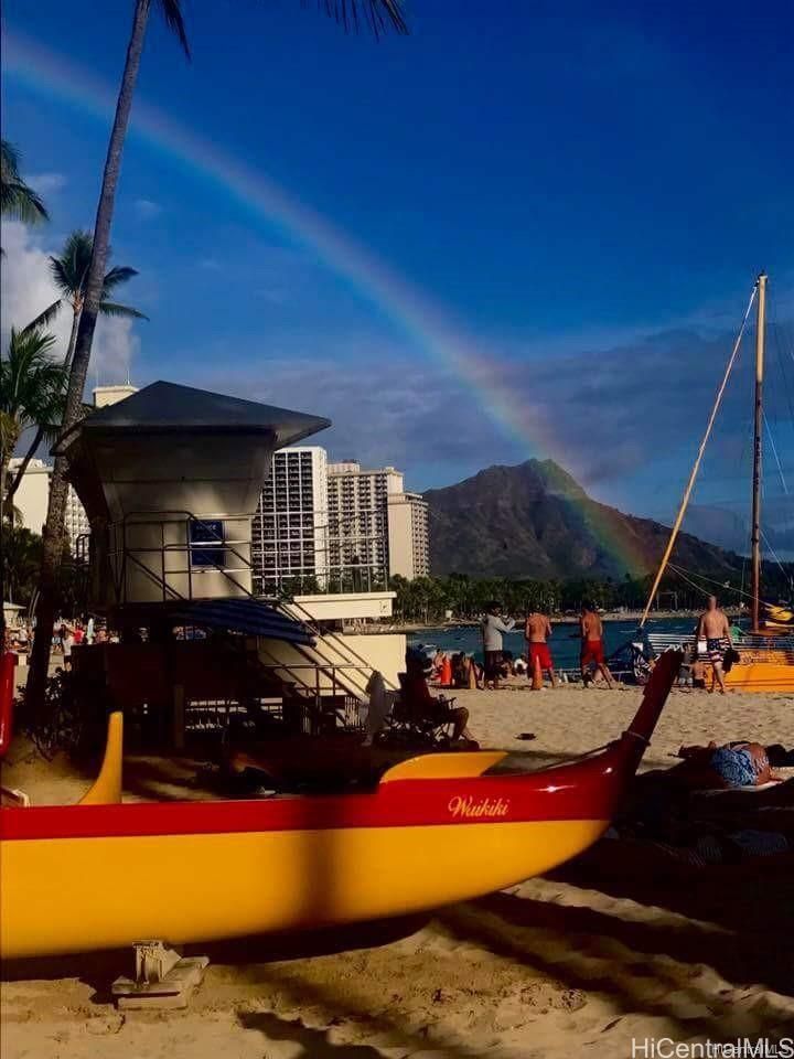 Four Paddle Unit 2401 in WAIKIKI