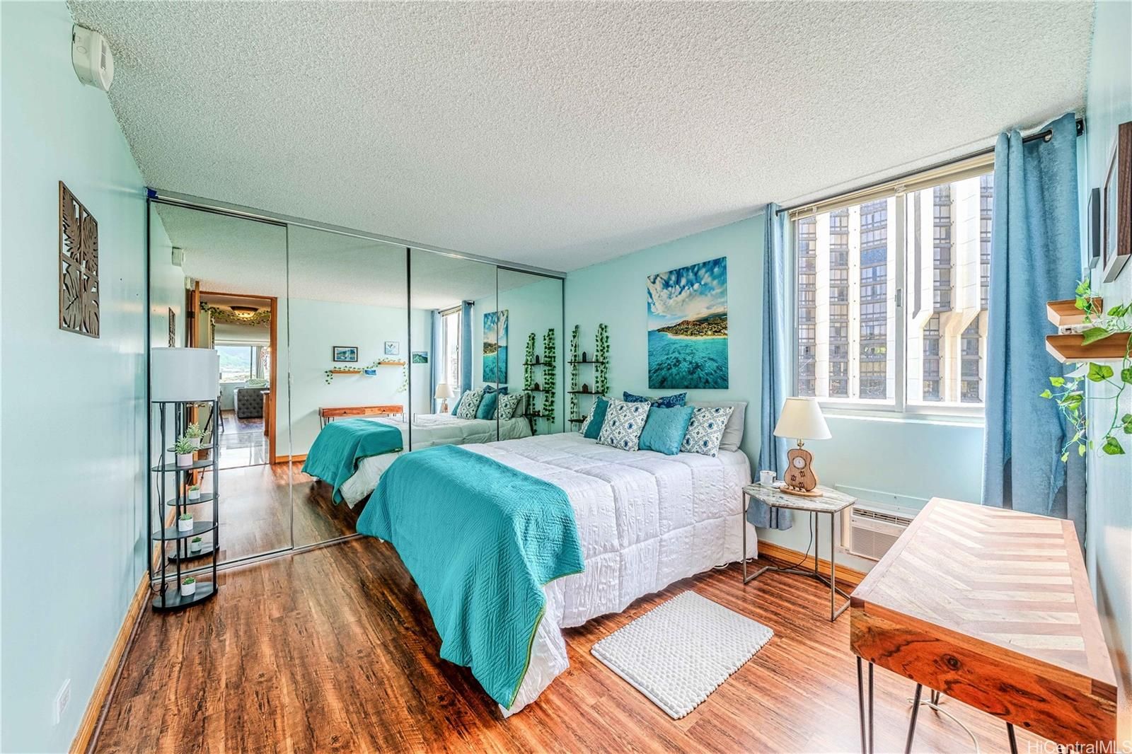 Canal House Unit 1408 in WAIKIKI
