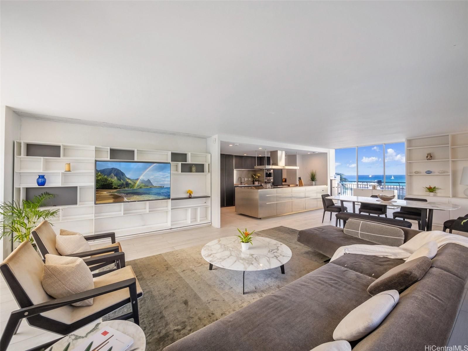 Diamond Head Apts Ltd Unit 505 in DIAMOND HEAD