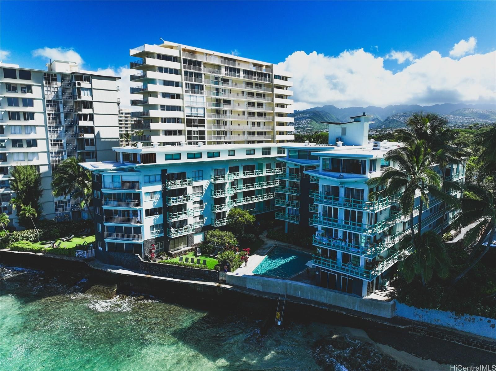 Diamond Head Ambassador A Unit 306 in DIAMOND HEAD