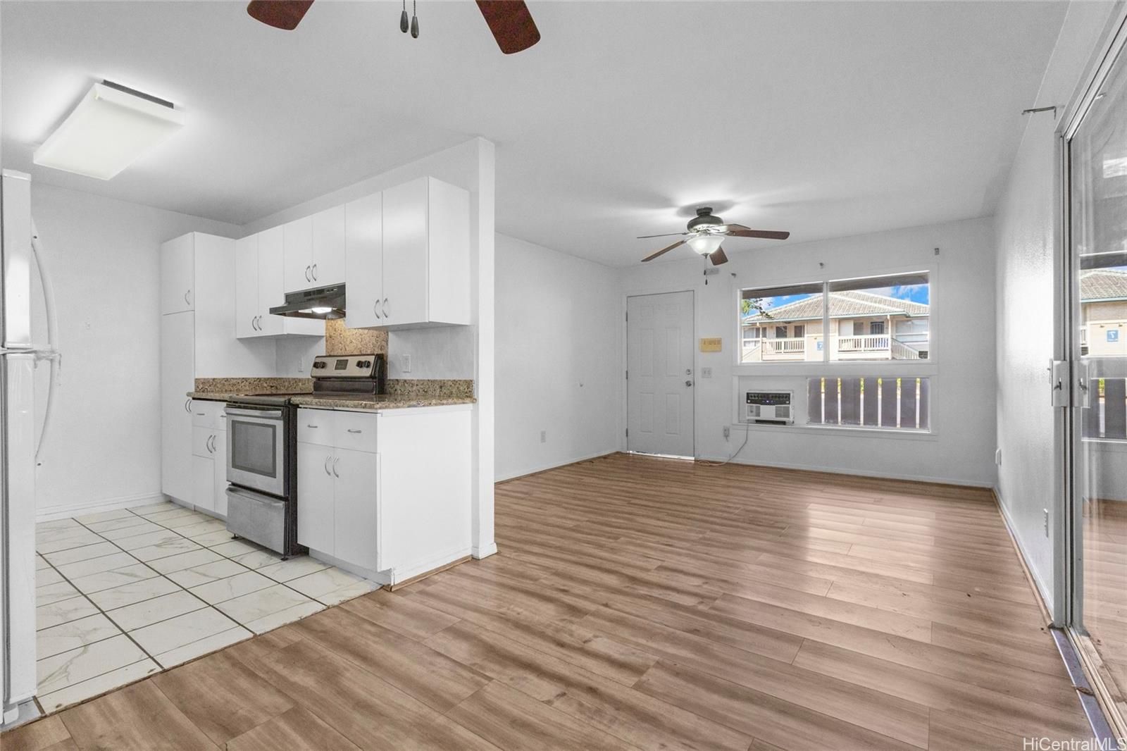 Malanai Iki Unit 8A in KAPOLEI-MALANAI