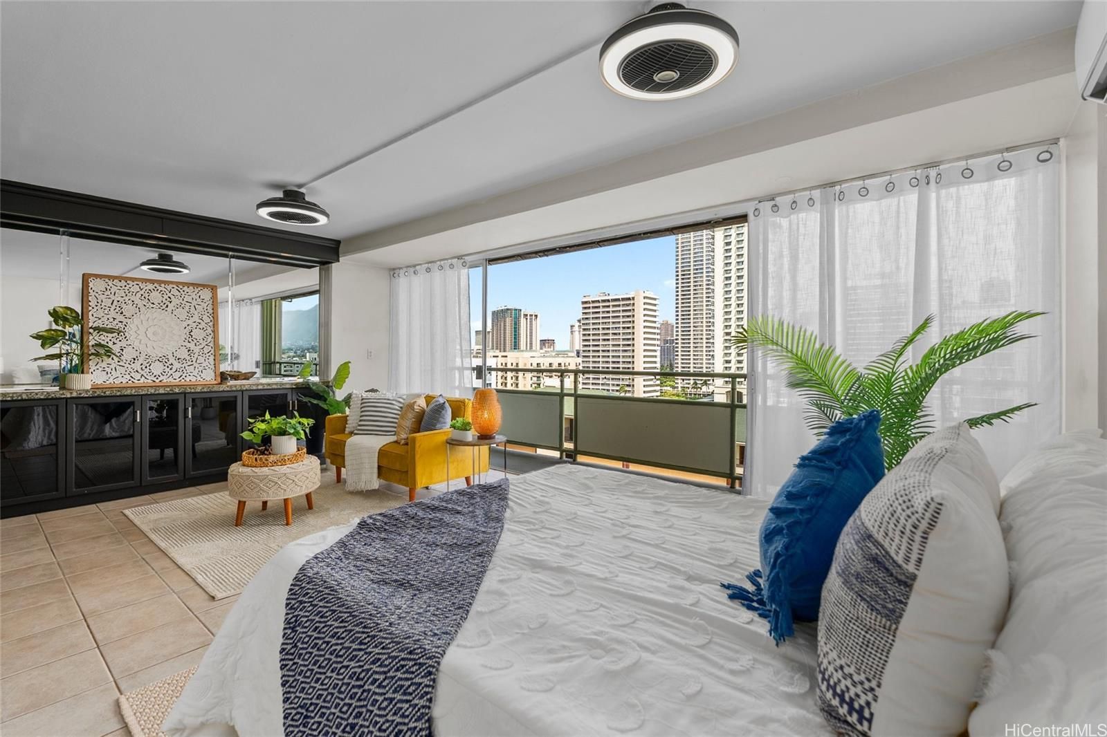 Rosalei Ltd Unit 1208 in WAIKIKI