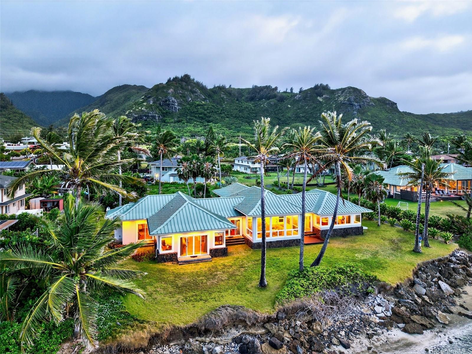 Hauula Beachfront Unit 1B in HAUULA