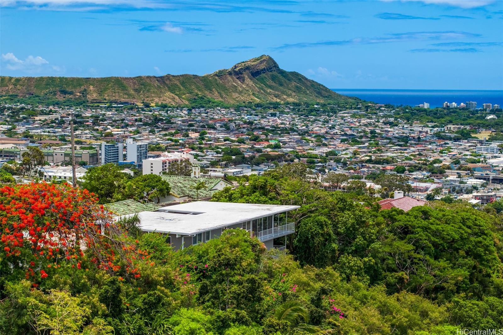 1588 St Louis Dr , Honolulu, HI, 96816 in ST. LOUIS