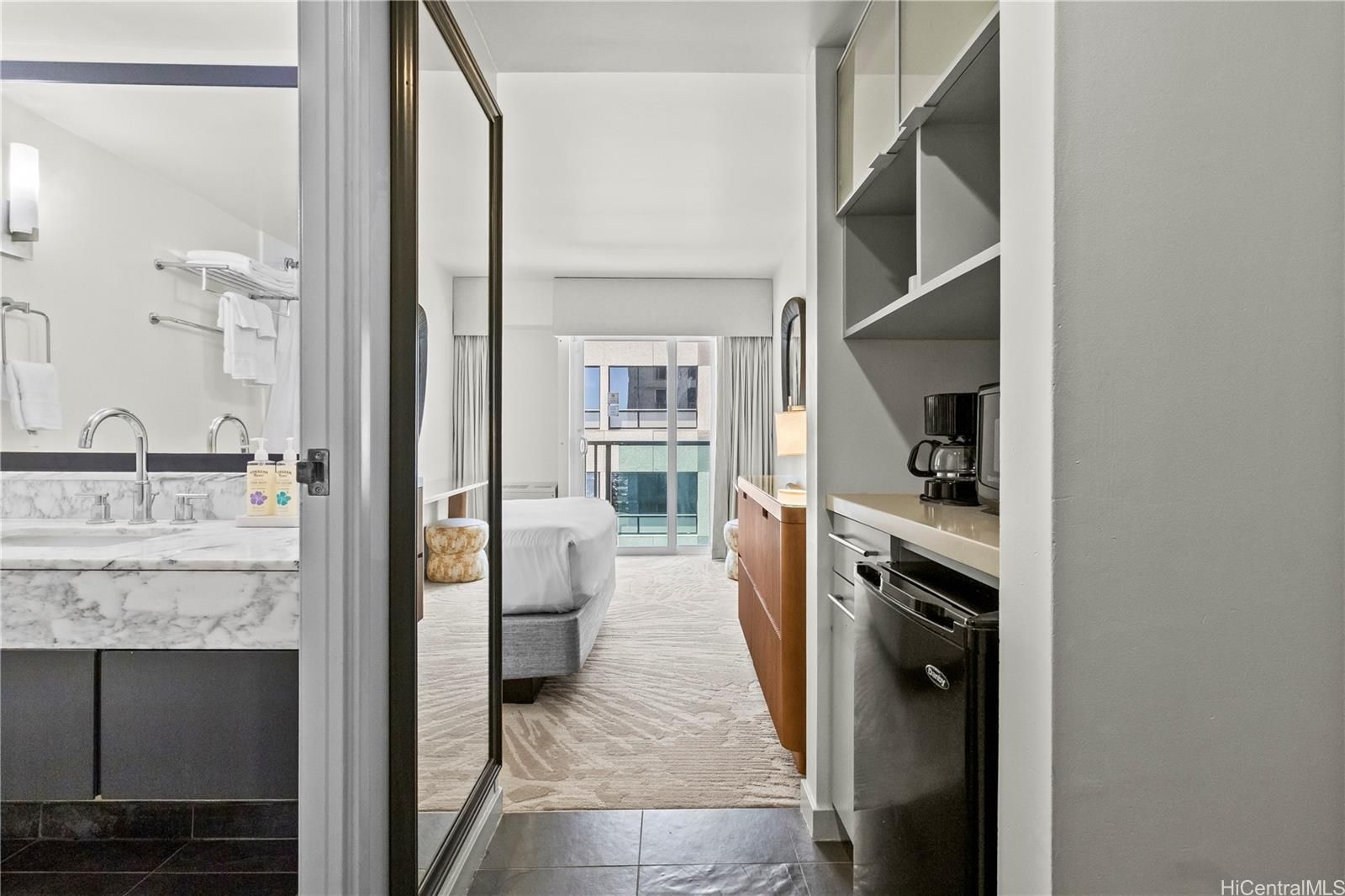 Ala Moana Hotel Condo Unit 1148 in ALA MOANA