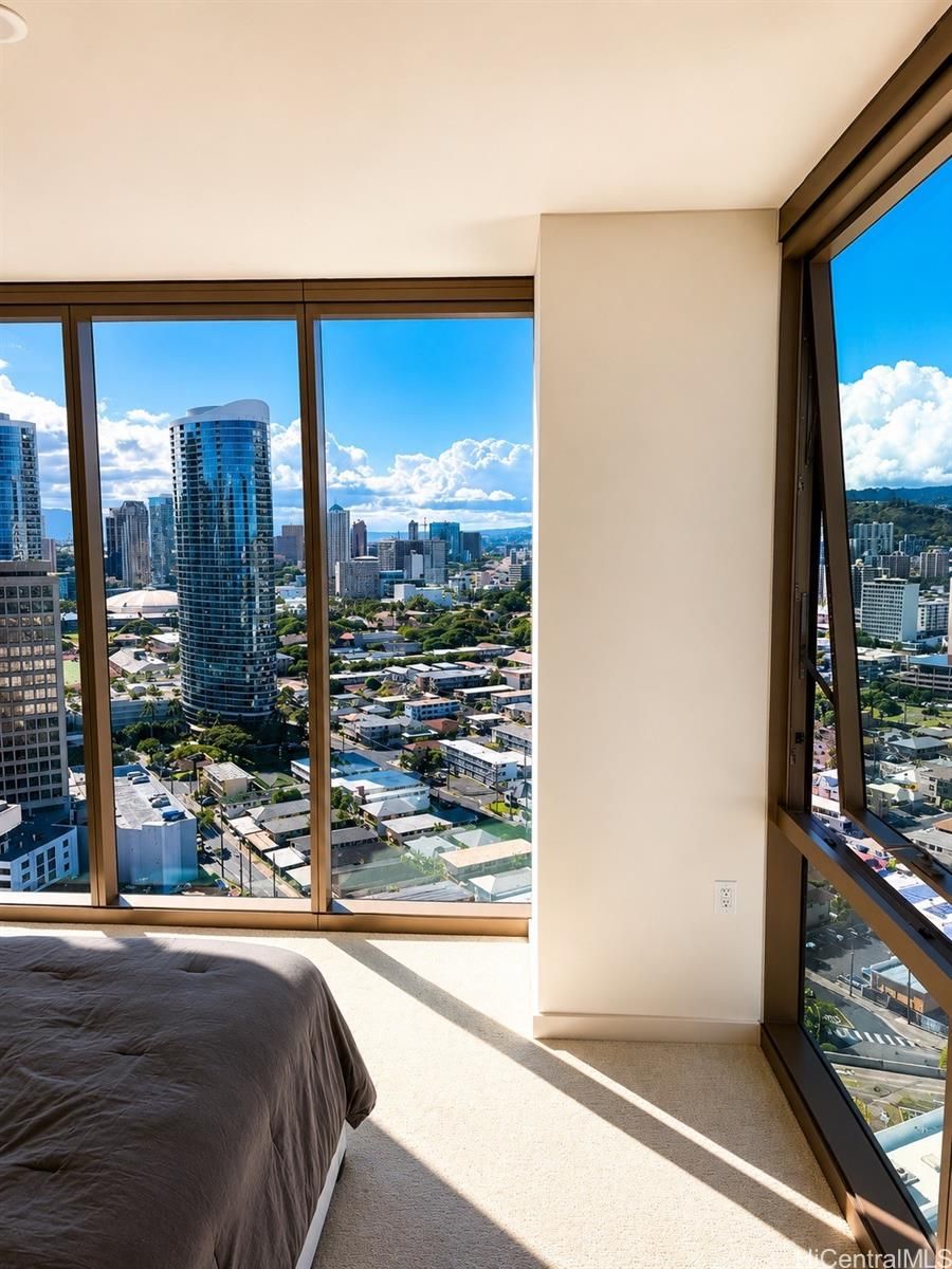 Sky Ala Moana West Unit 2811 in ALA MOANA