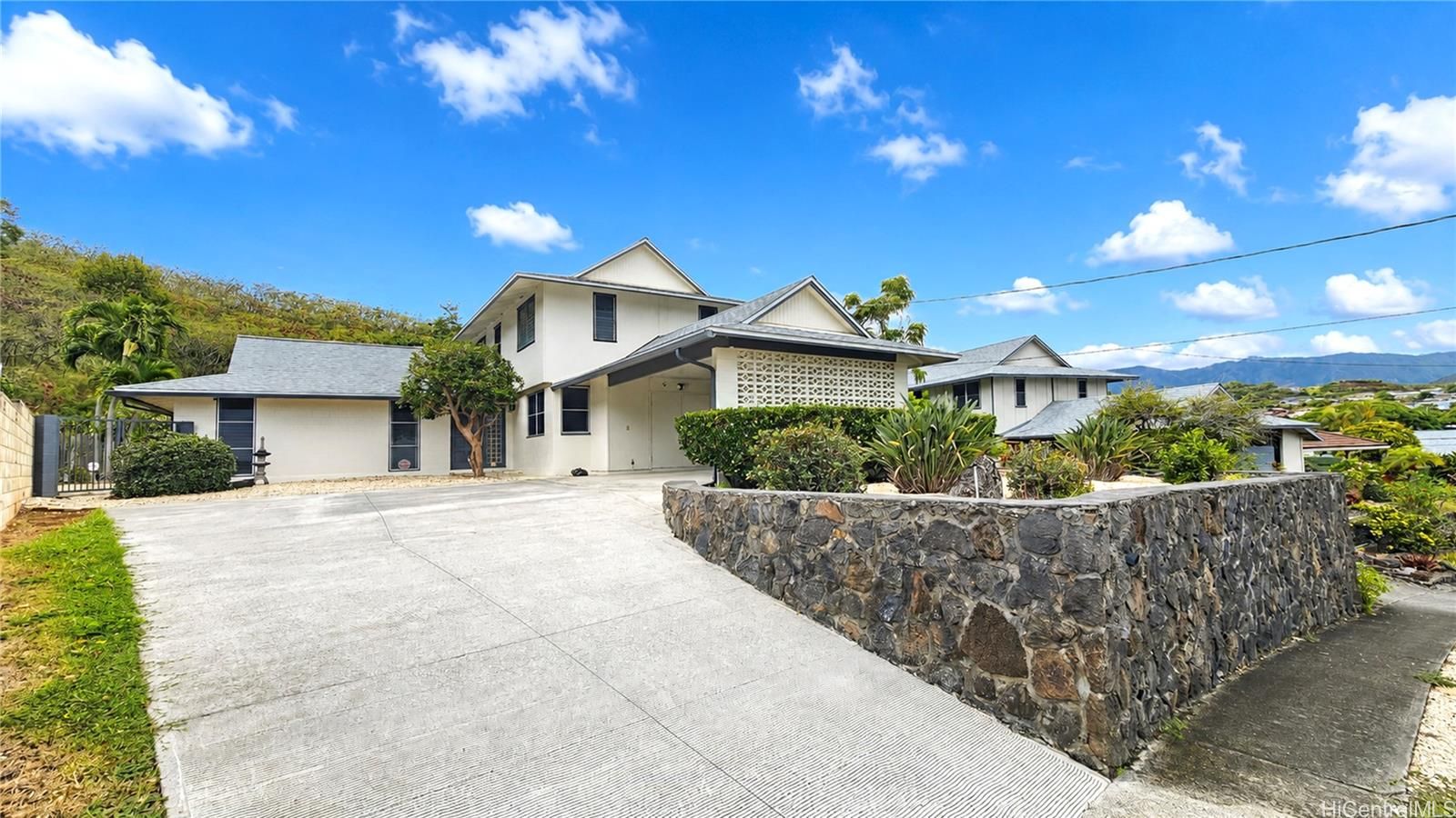970 Apokula Pl , Kailua, HI, 96734 in KEOLU HILLS