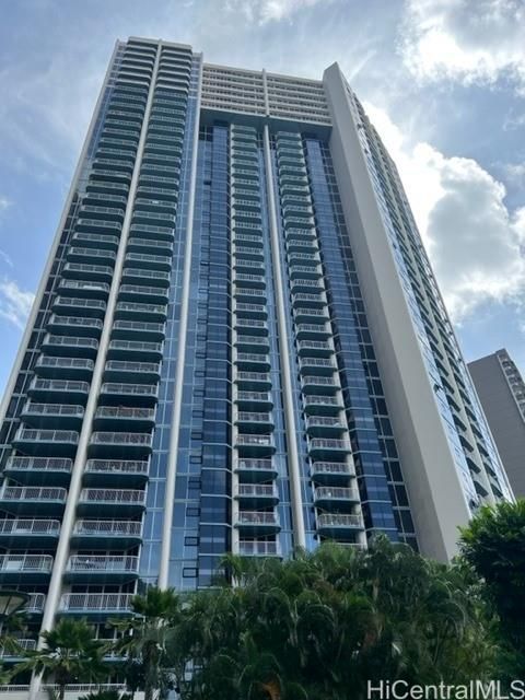 Honolulu Park Place Unit 2706 in CHINATOWN
