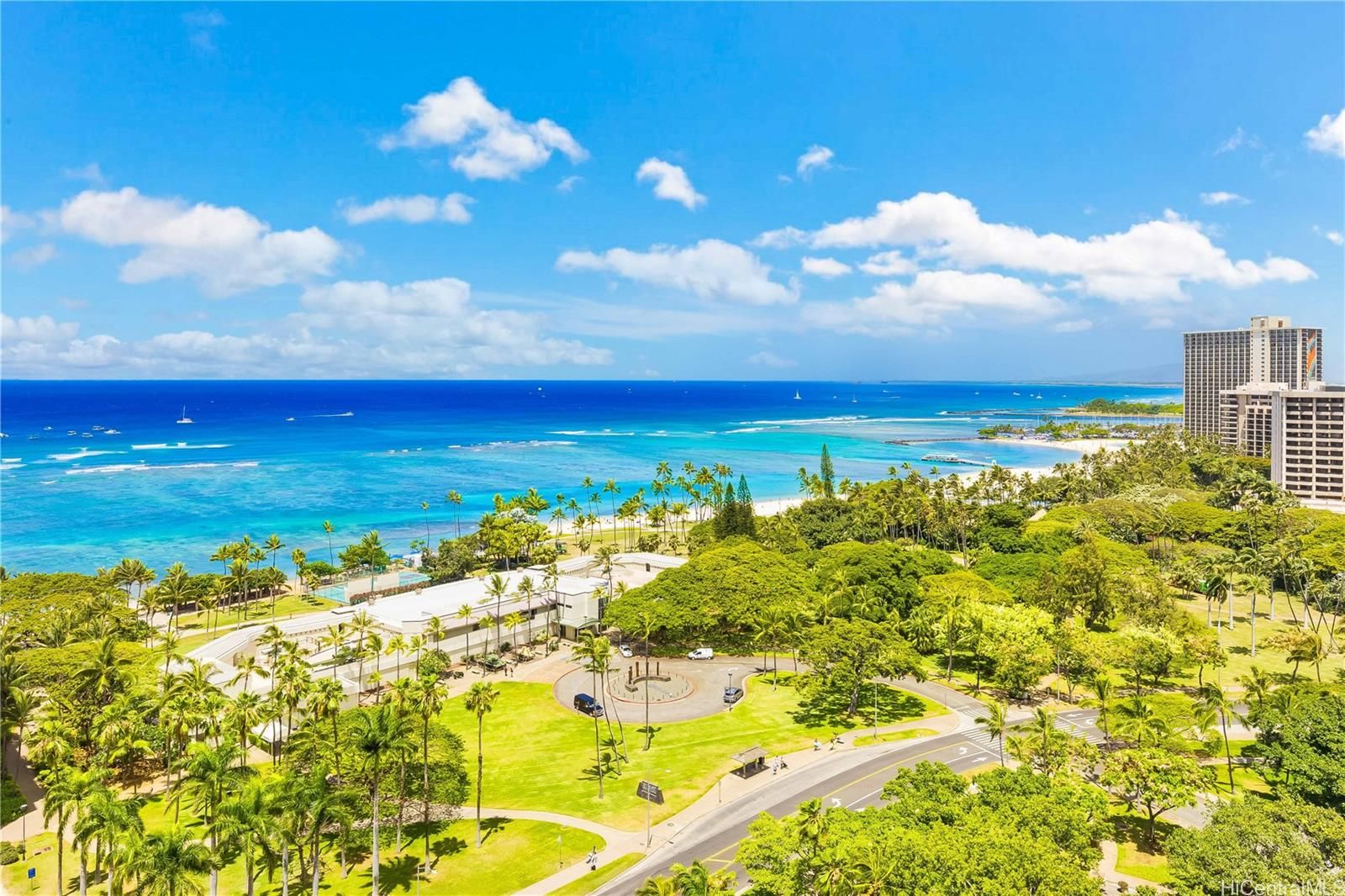 Ka Lai Unit 2011 in WAIKIKI