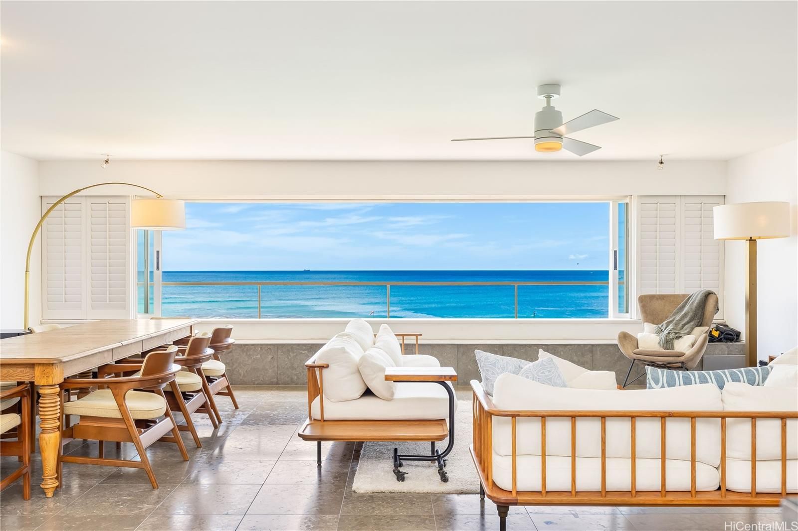 Colony Surf Ltd Unit 603/604 in DIAMOND HEAD
