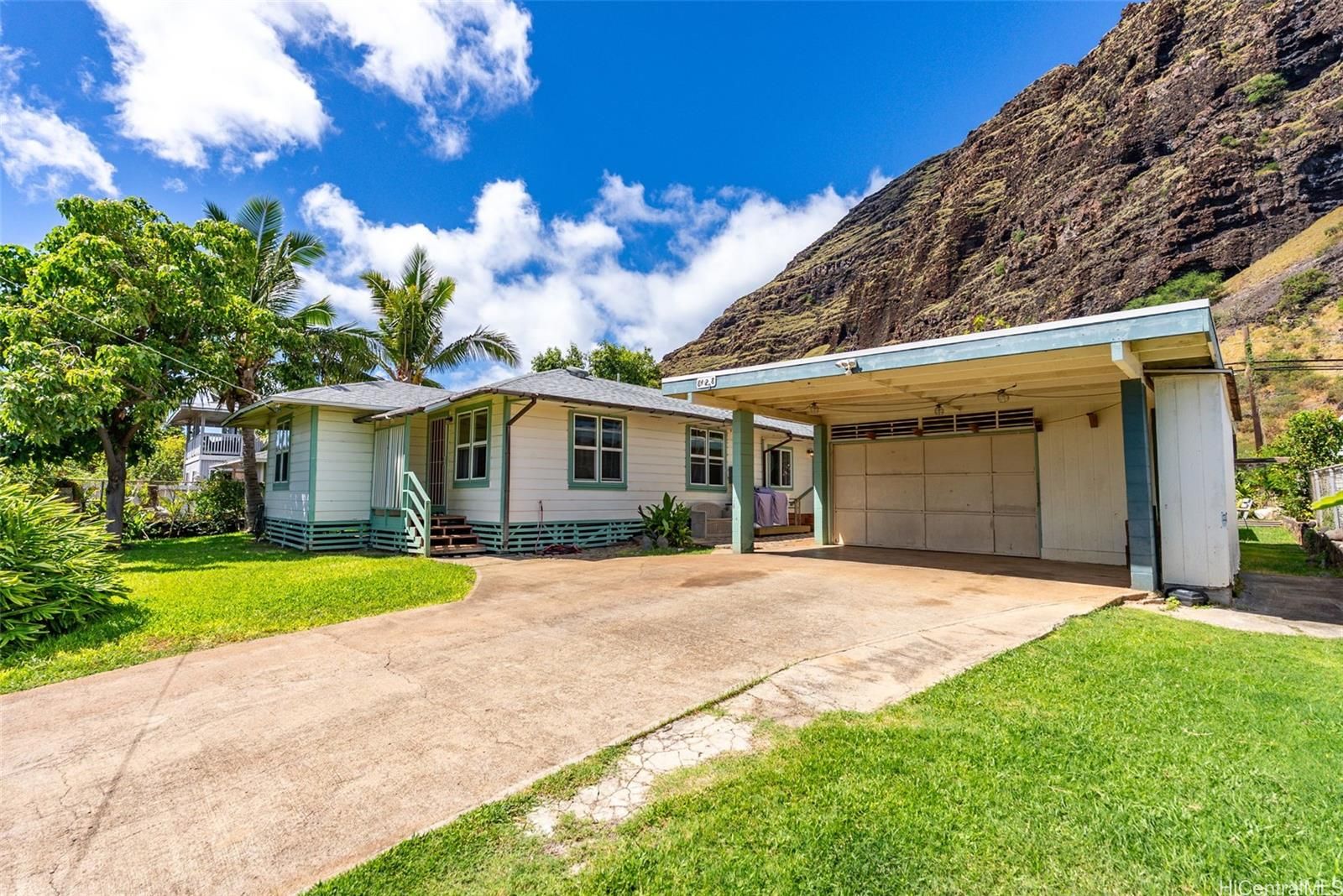84-288 Holt St , Waianae, HI, 96792 in MAKAHA