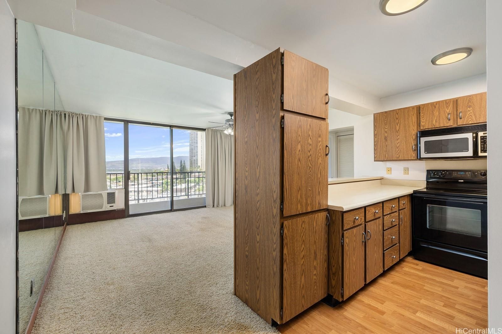 Pearl Regency Unit 1001 in PEARLRIDGE