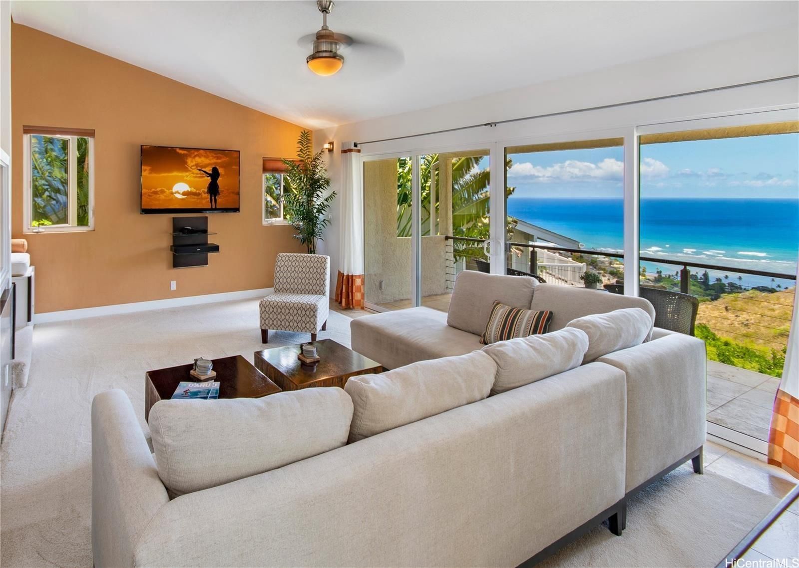 5436 Poola St , Honolulu, HI, 96821 in WAIALAE IKI