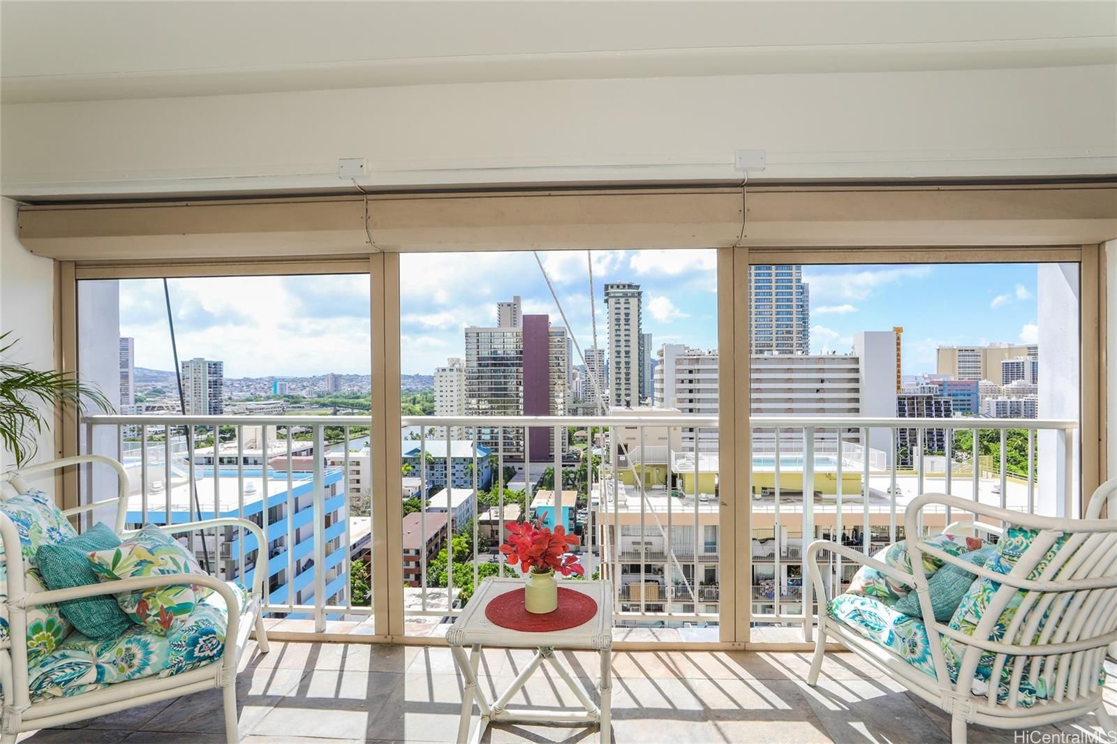 Keoni Ana Unit 1209 in WAIKIKI