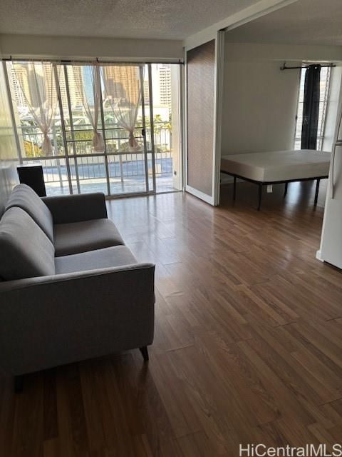 Kapiolani Manor Unit 909 in ALA MOANA