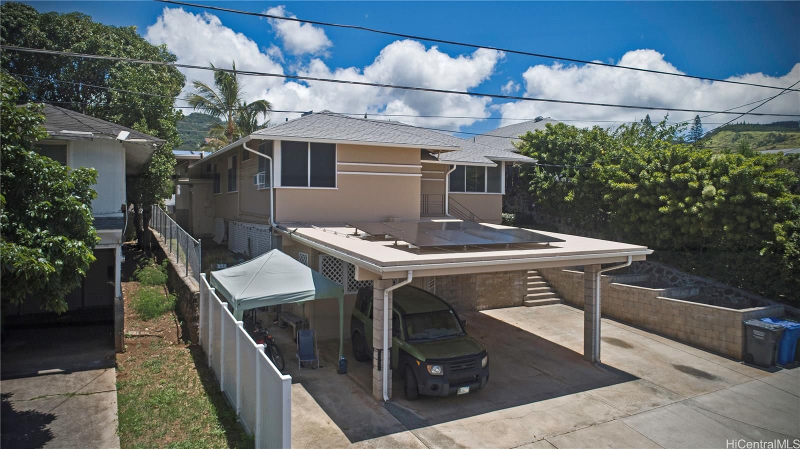 2528 Puaena Pl , Honolulu, HI, 96822 in UNIVERSITY