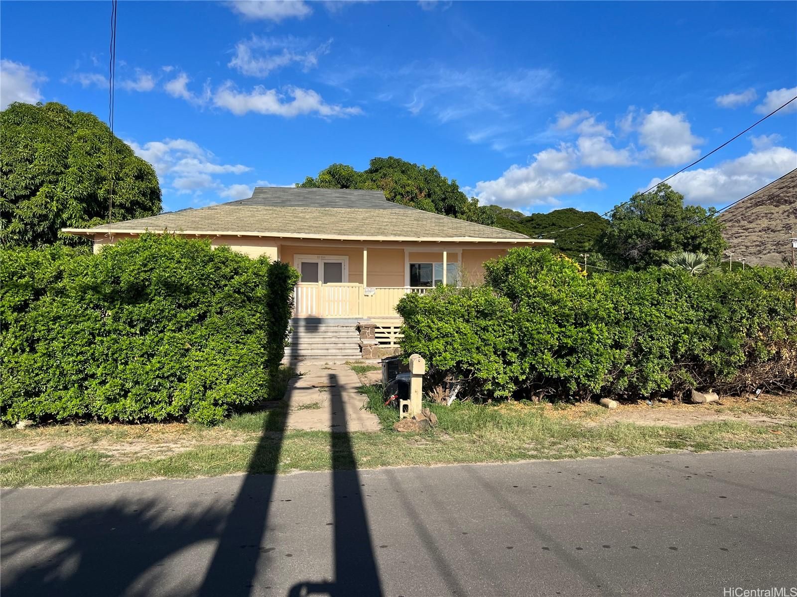85-824 Lihue St , Waianae, HI, 96792 in WAIANAE