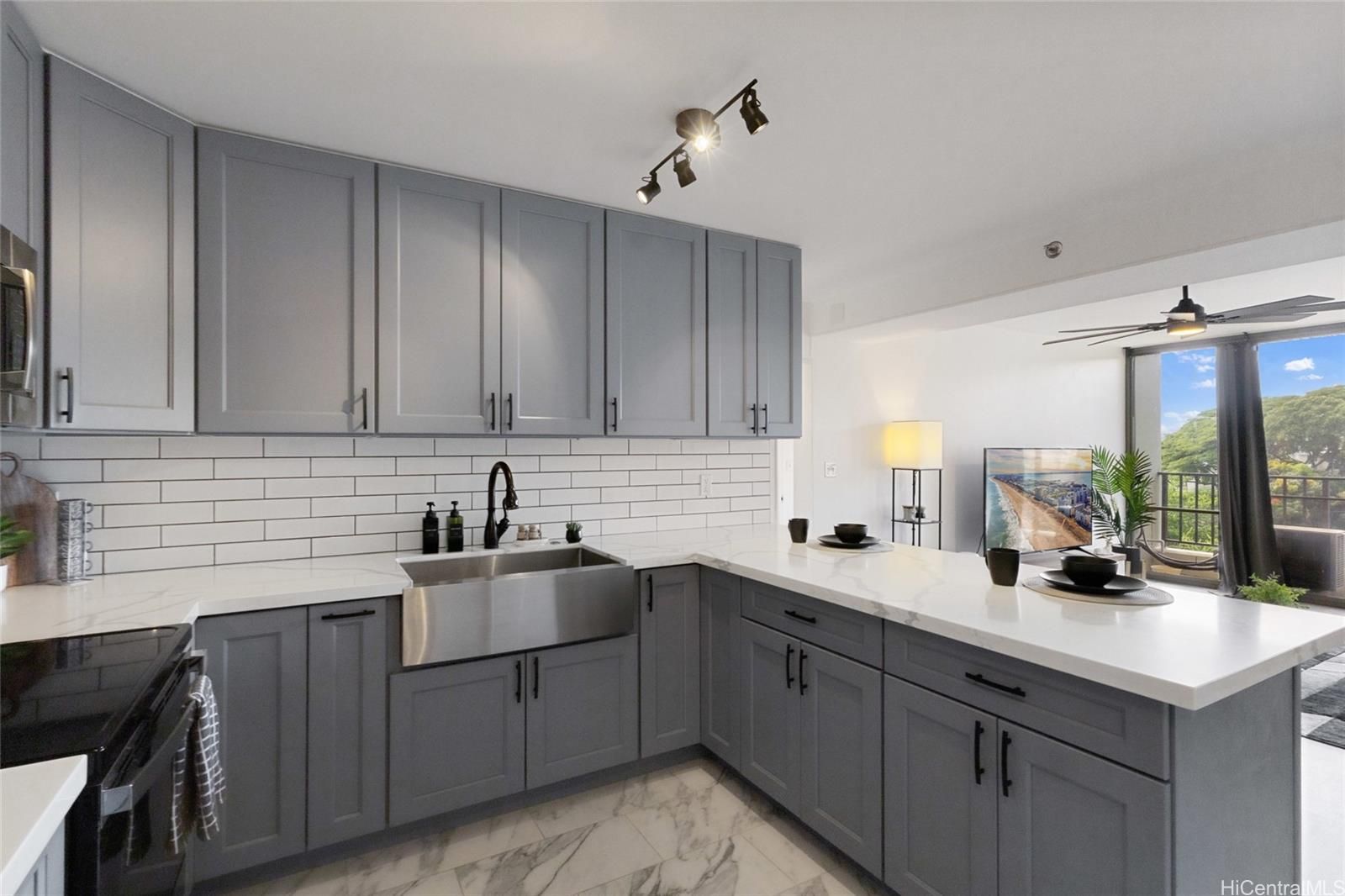 Pearl Regency Unit 202 in PEARLRIDGE
