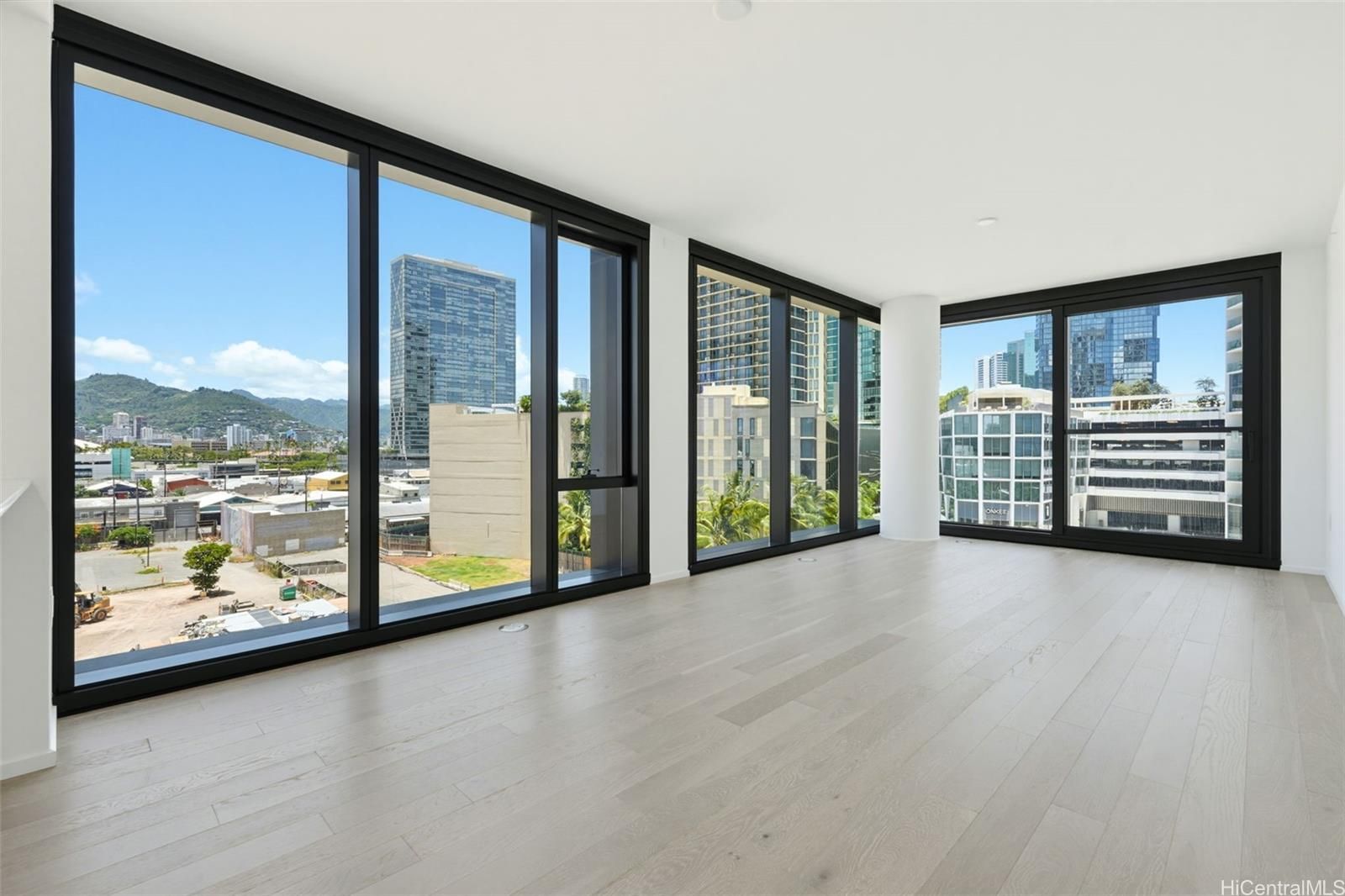 The Park Ward Village Unit 634 in KAKAAKO