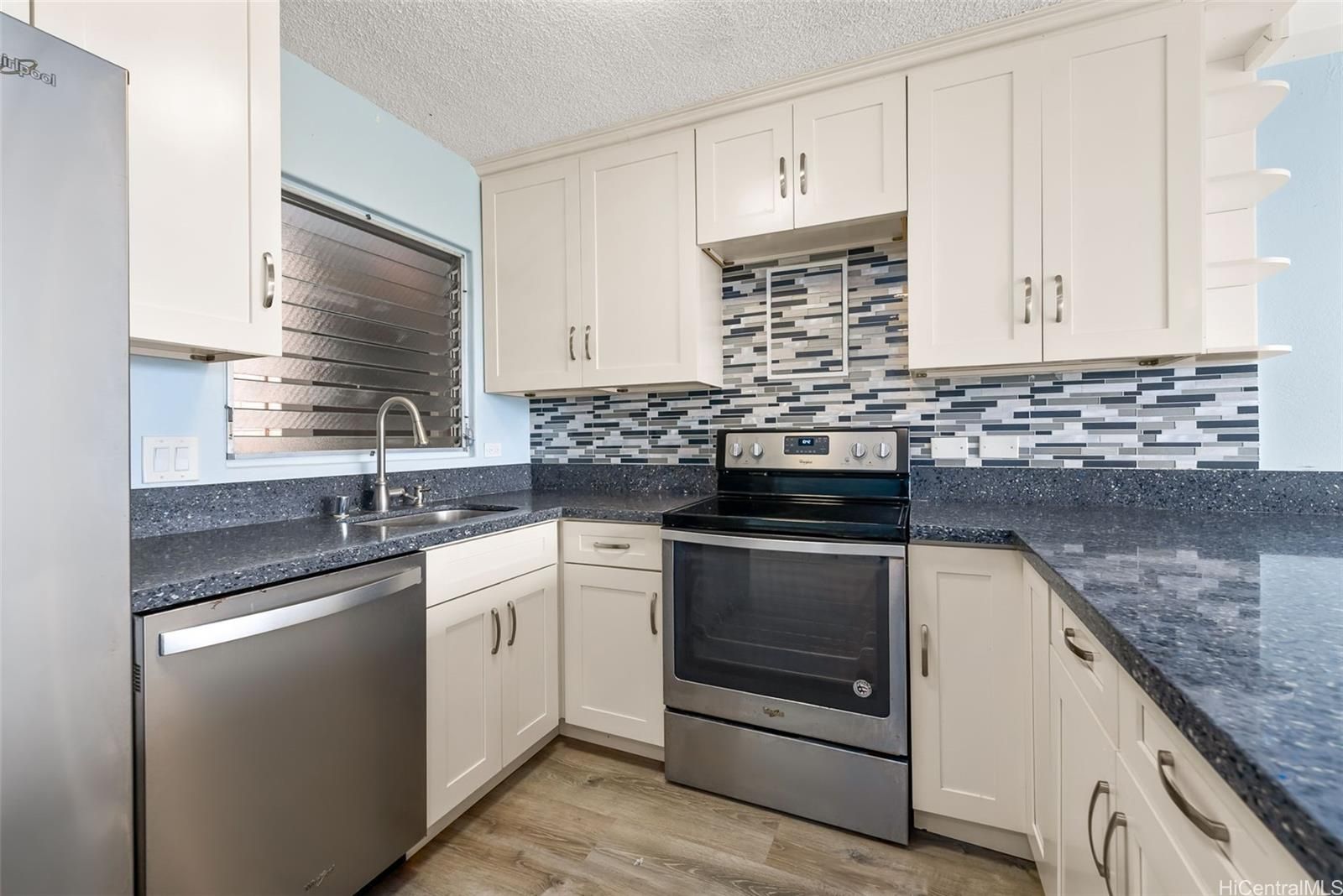 Colonnade on the Greens Unit 2/402 in PEARLRIDGE