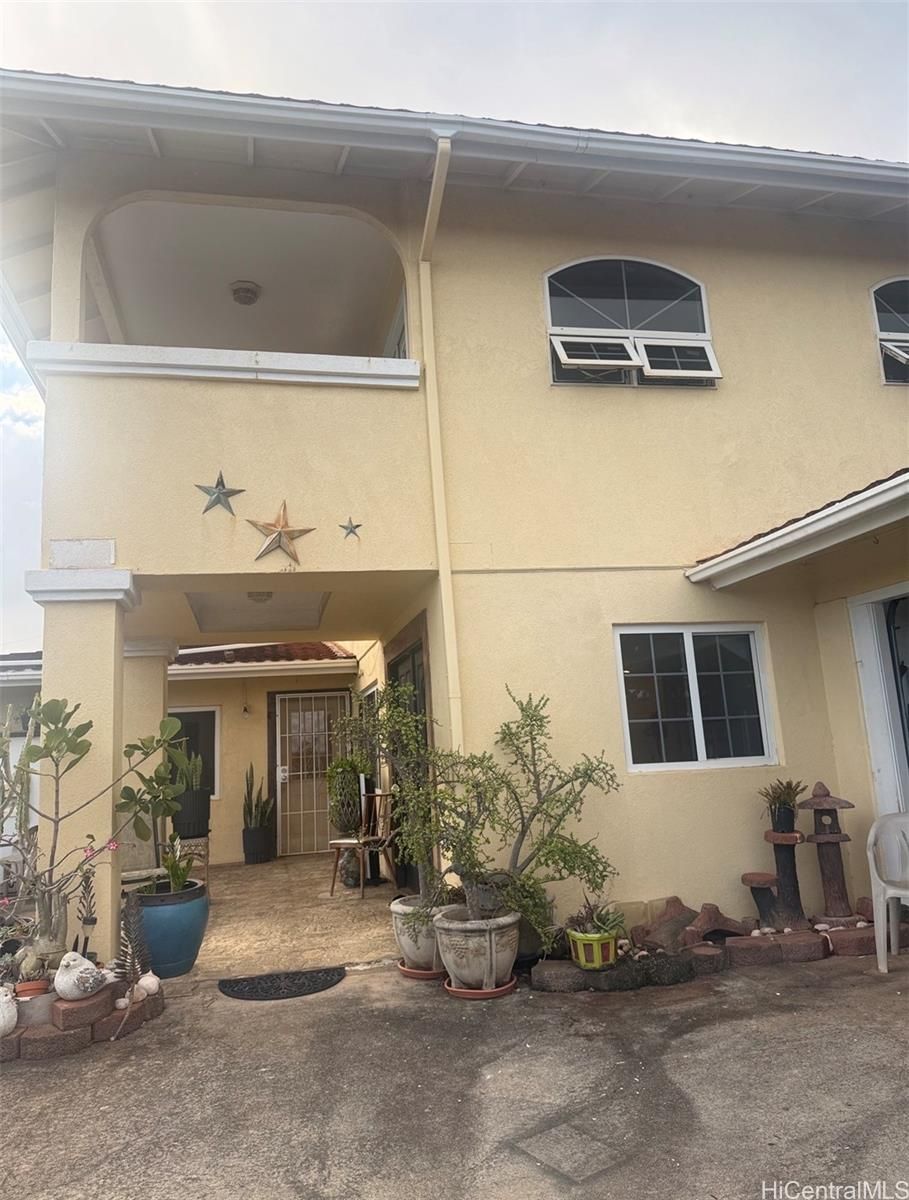 99-446 Hakina St , Aiea, HI, 96701 in AIEA HEIGHTS