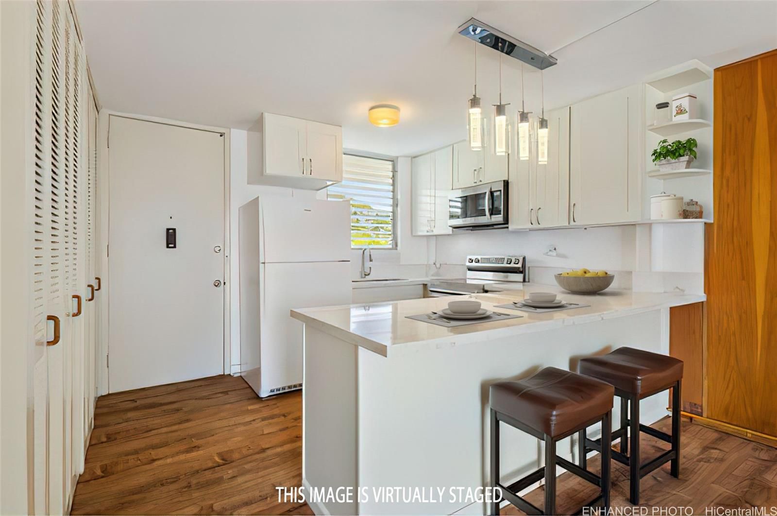 Mokulani Apartments Unit 706 in MAKIKI AREA